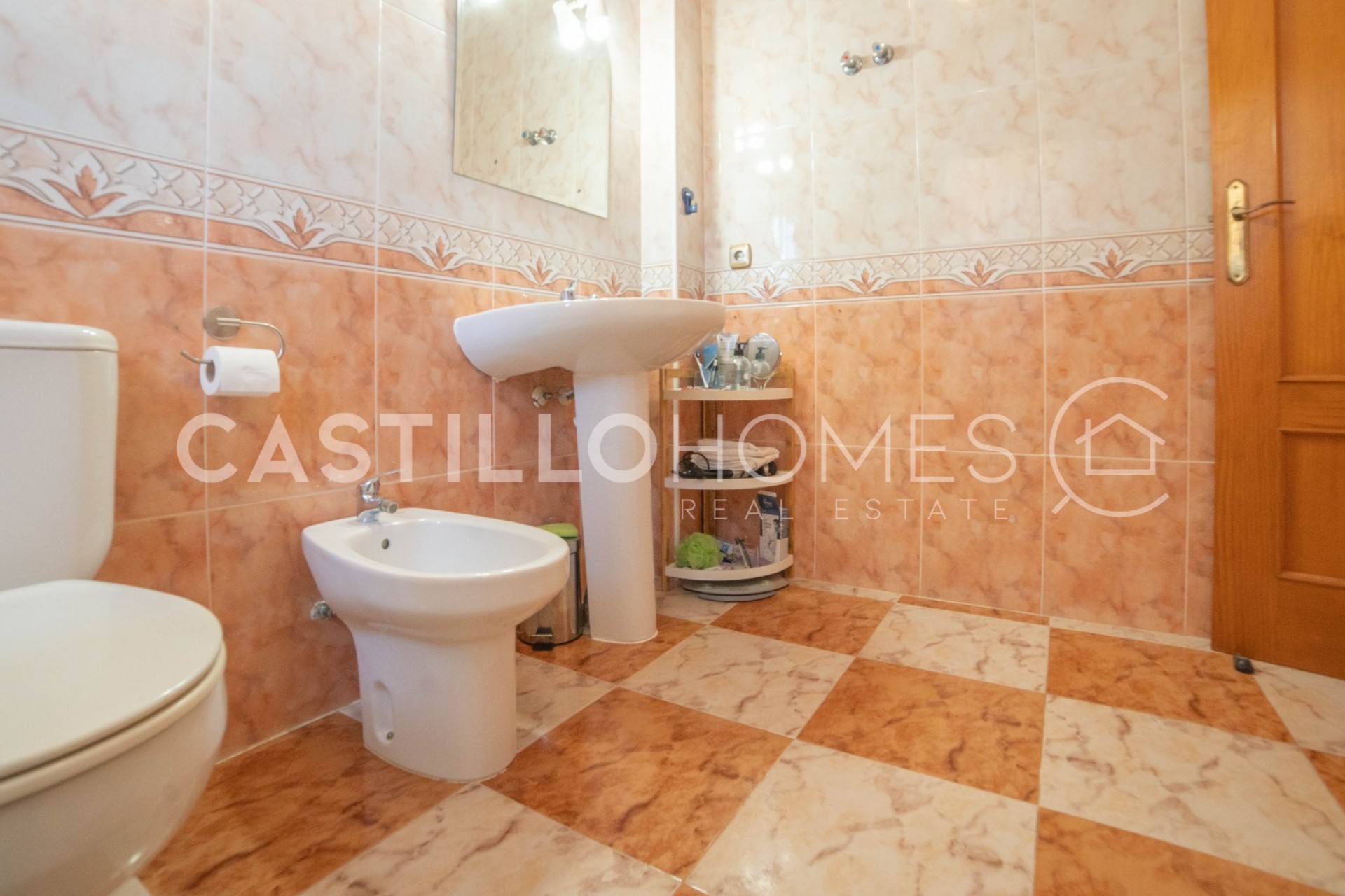 Resale - Townhouse -
Orihuela Costa - La Regia