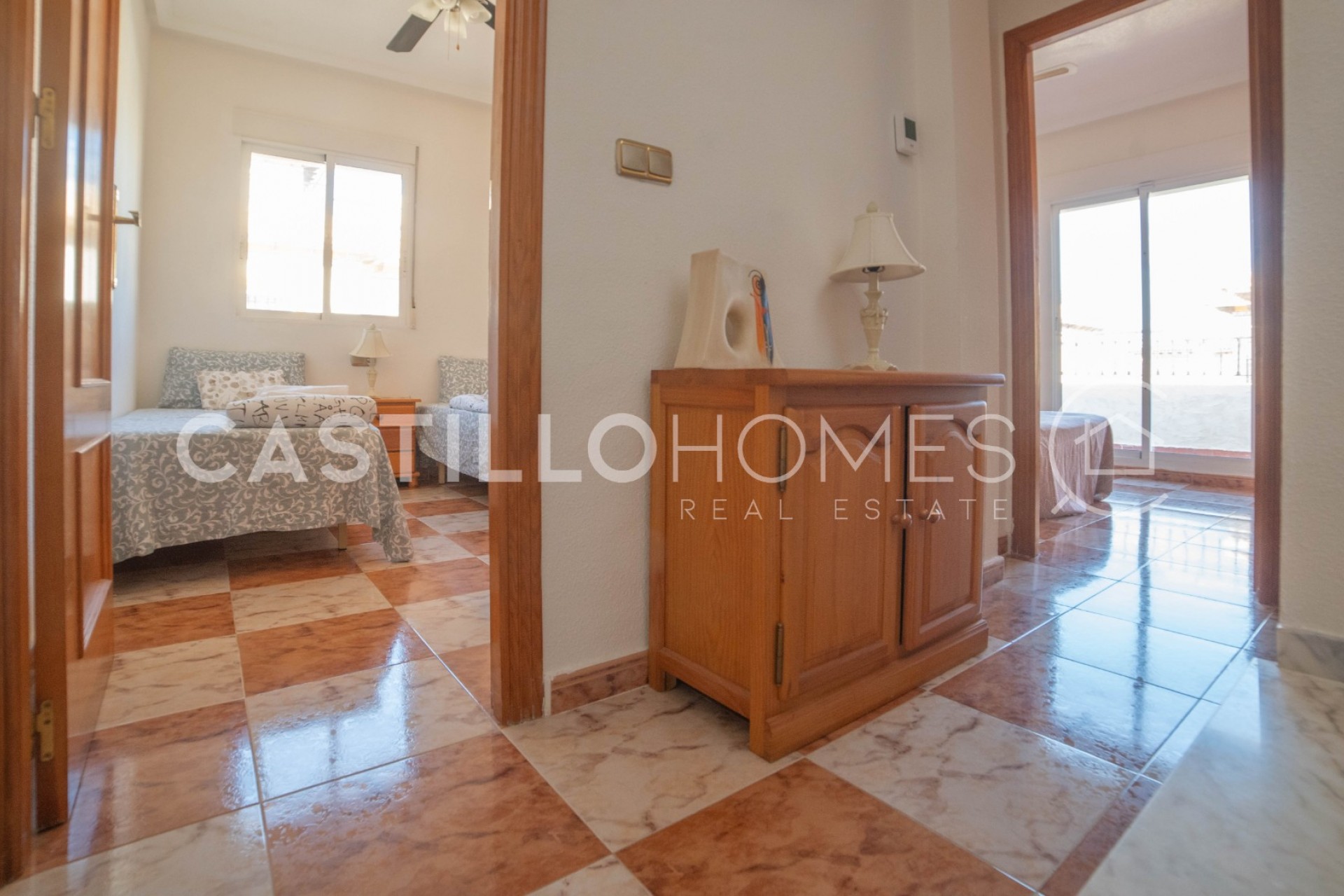 Resale - Townhouse -
Orihuela Costa - La Regia