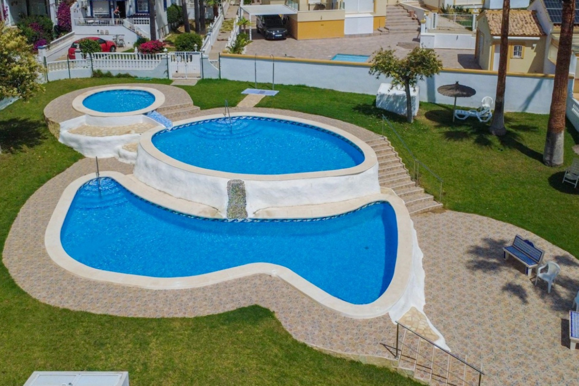 Resale - Townhouse -
Orihuela Costa - La Rioja