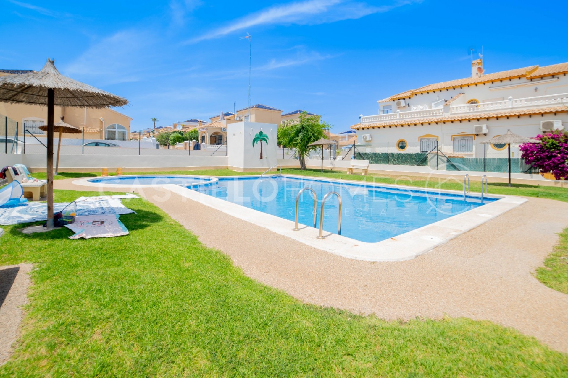 Resale - Townhouse -
Orihuela Costa - Los Altos