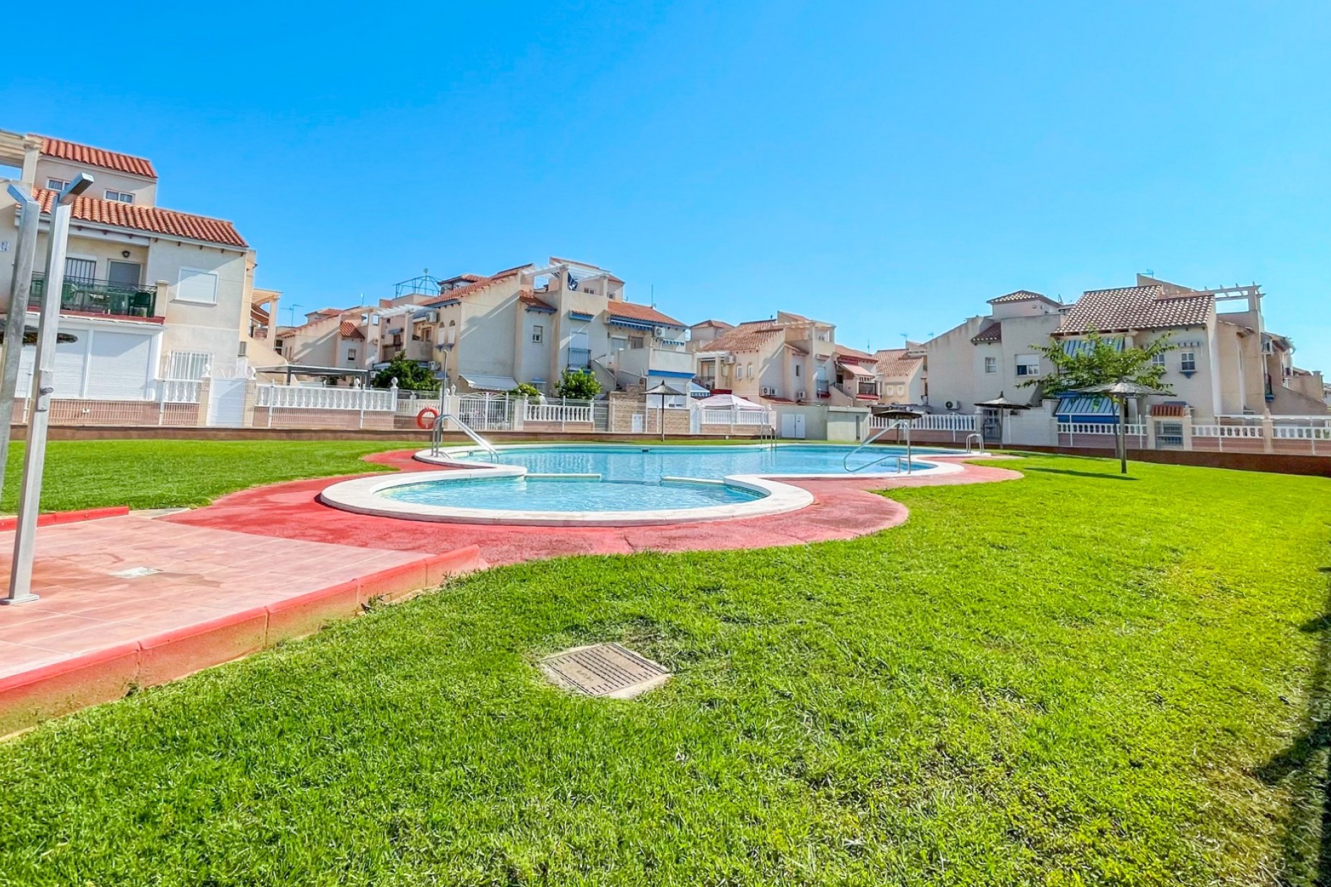Resale - Townhouse -
Orihuela Costa - Playa Flamenca
