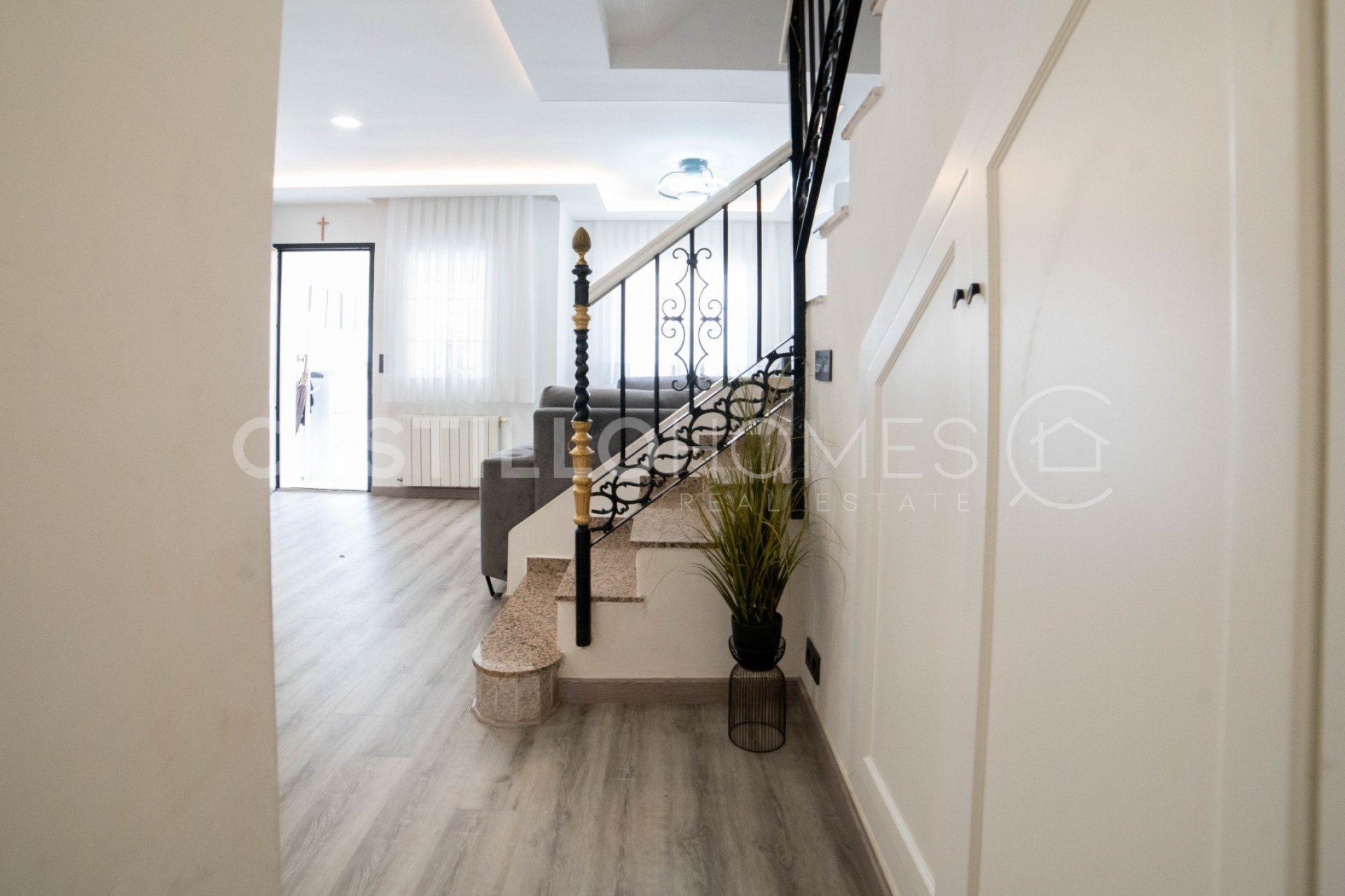 Resale - Townhouse -
Orihuela Costa - Villamartín