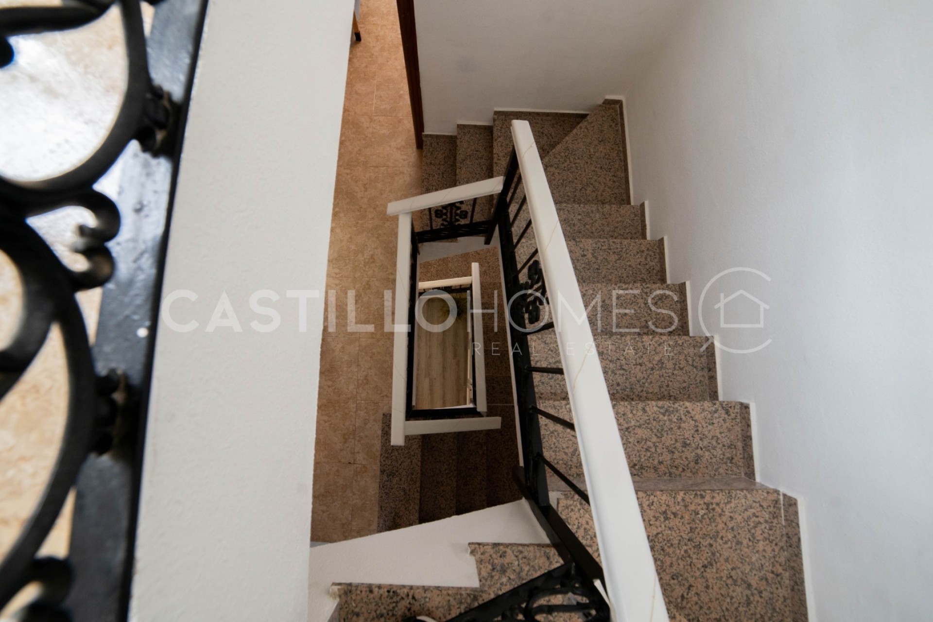 Resale - Townhouse -
Orihuela Costa - Villamartín