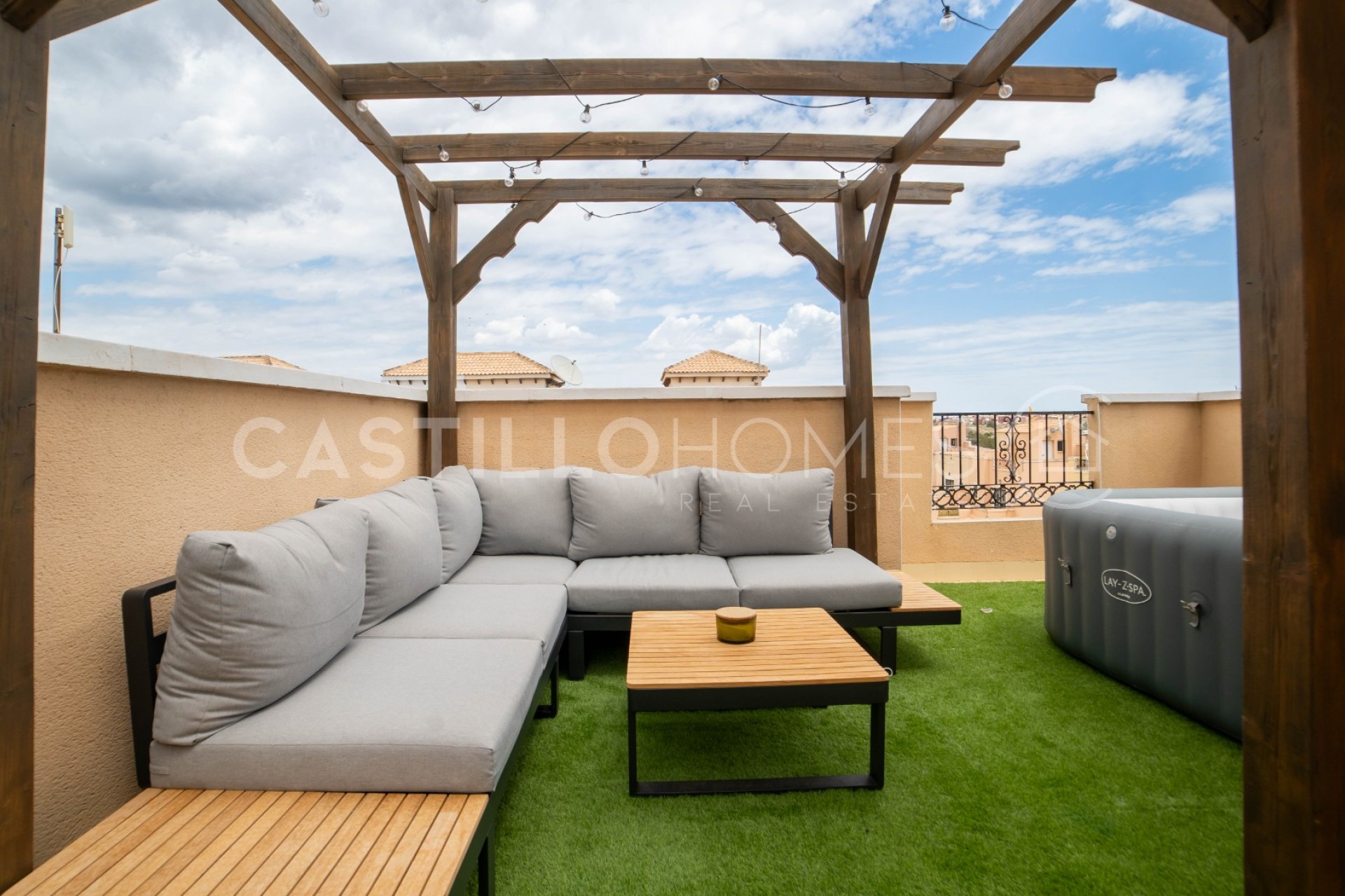 Resale - Townhouse -
Orihuela Costa - Villamartín