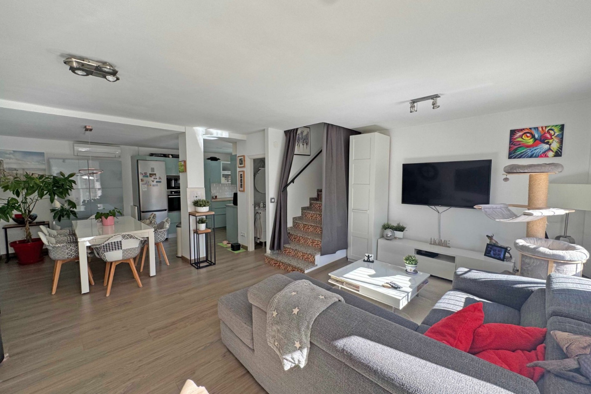 Resale - Townhouse -
Orihuela Costa - Villamartín