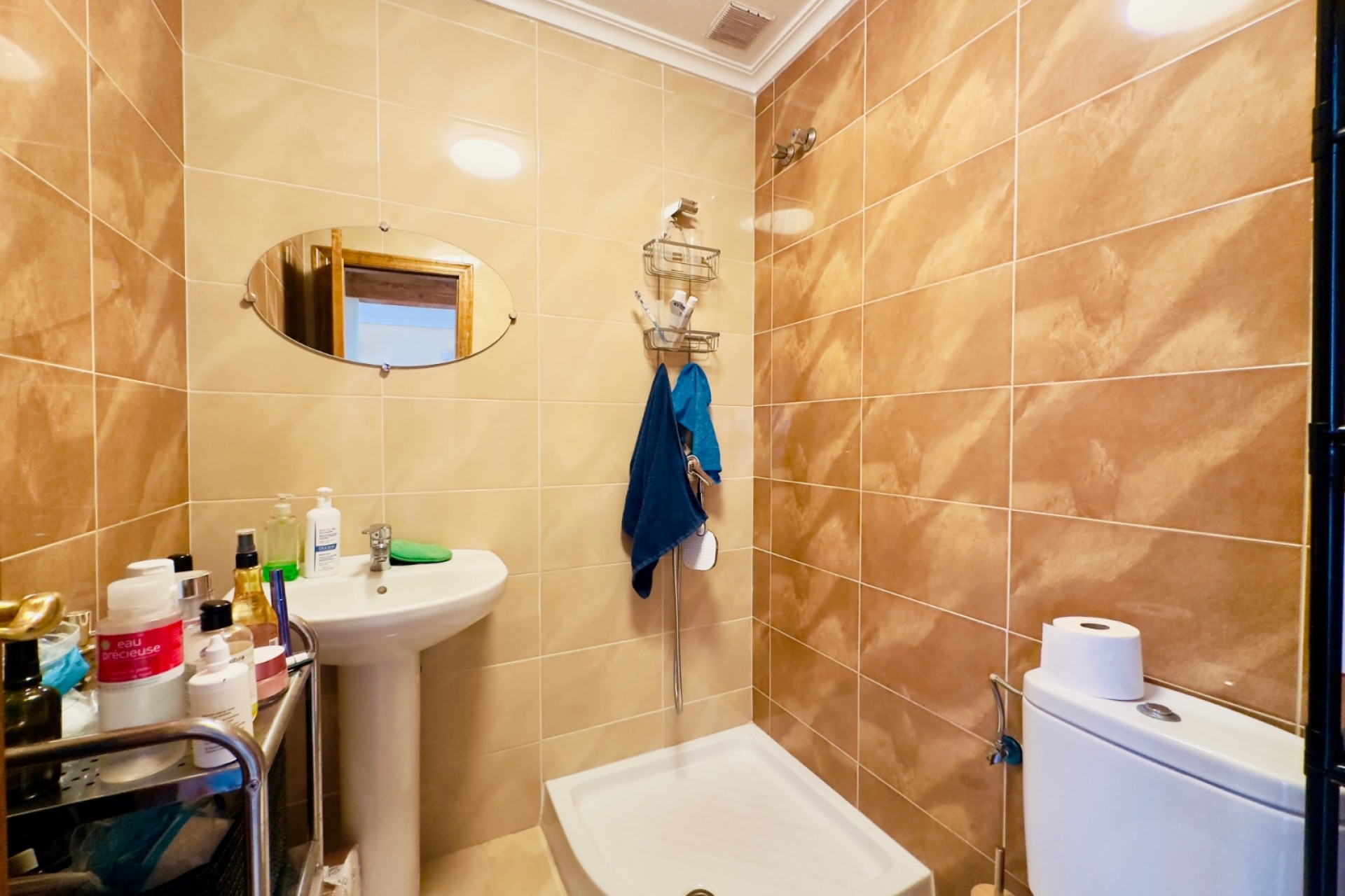 Resale - Townhouse -
San Miguel de Salinas - Ciudad de las comunicaciones