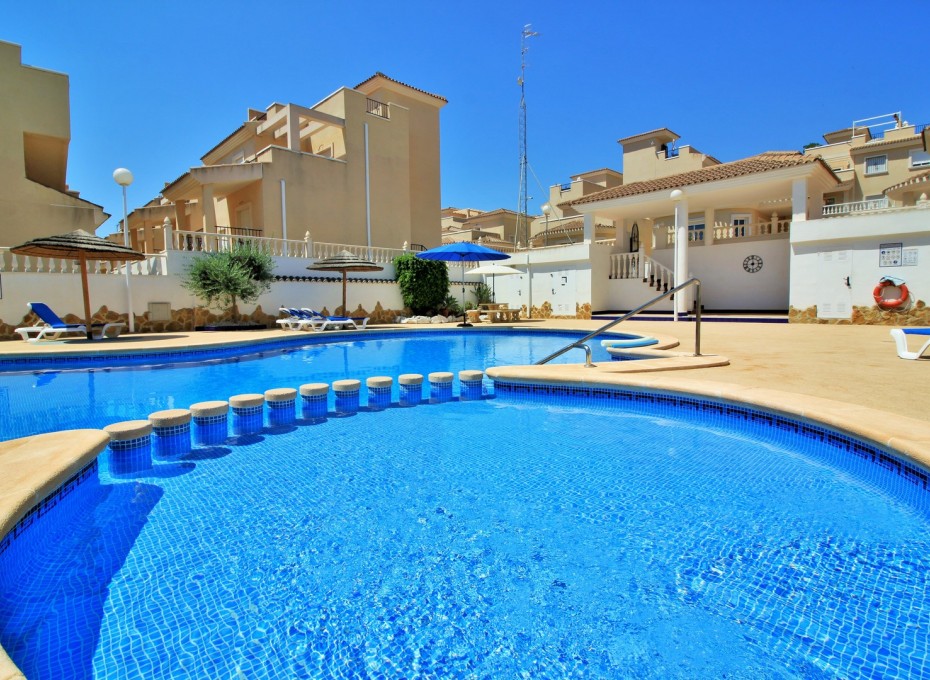 Resale - Townhouse -
San Miguel de Salinas