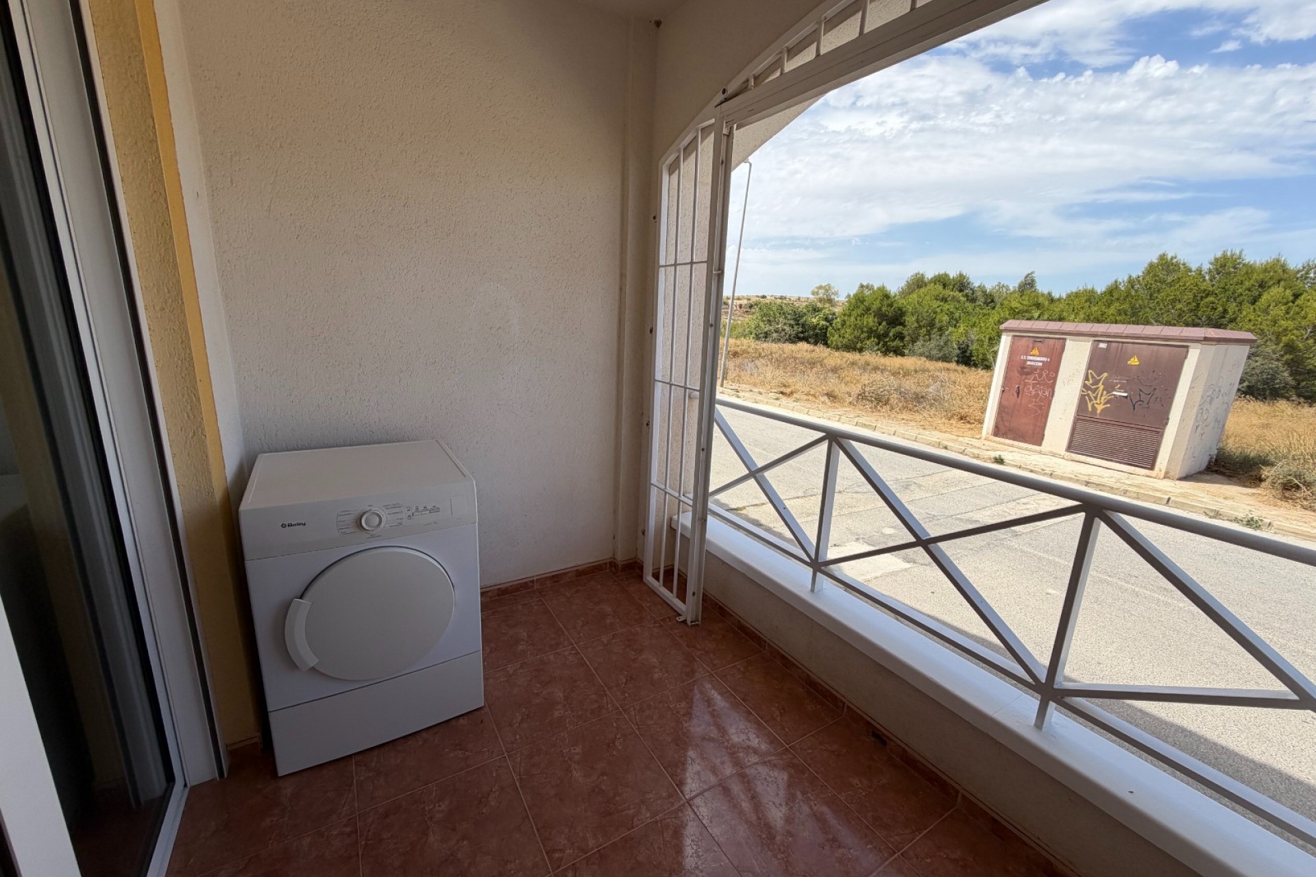 Resale - Townhouse -
Torremendo