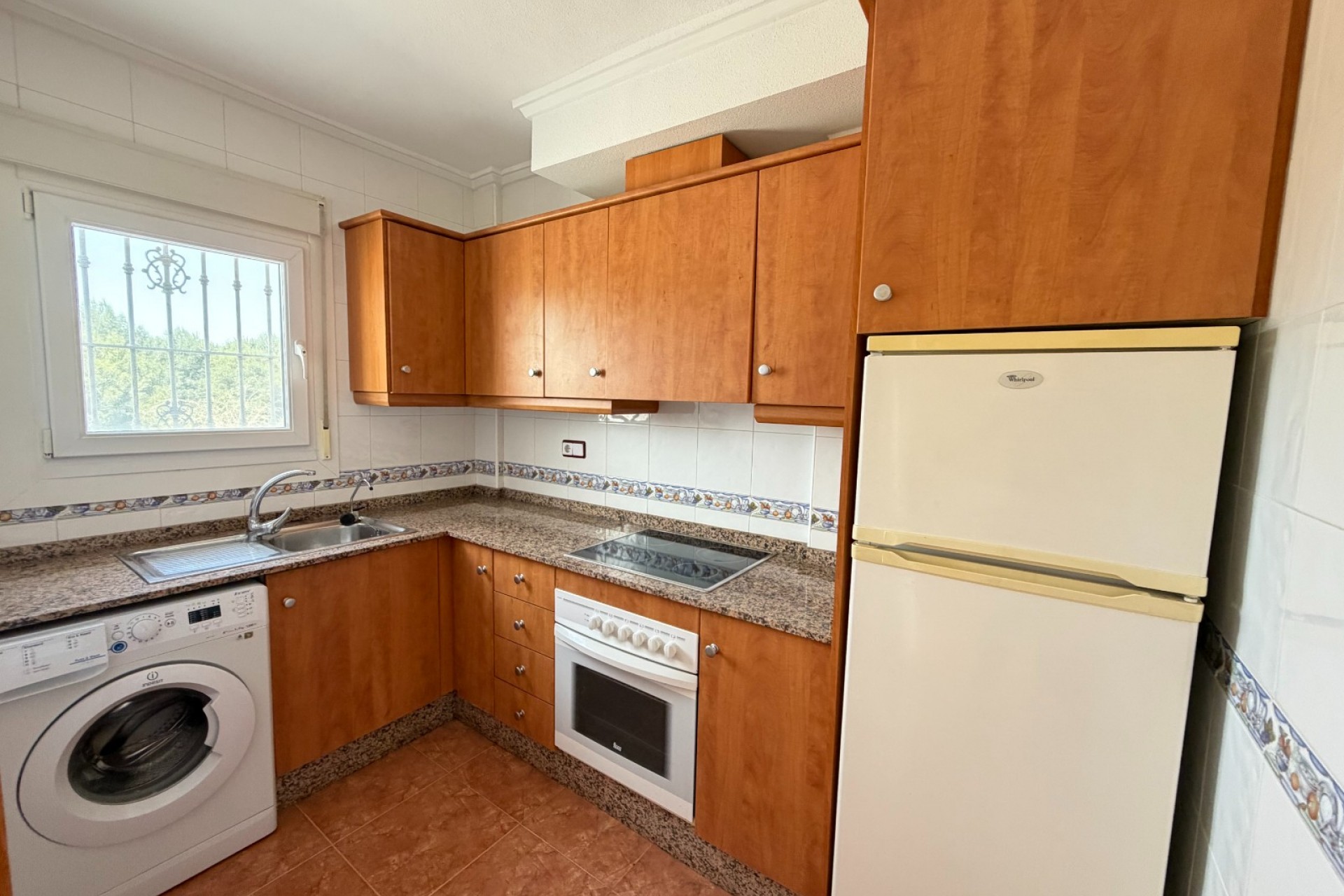 Resale - Townhouse -
Torremendo