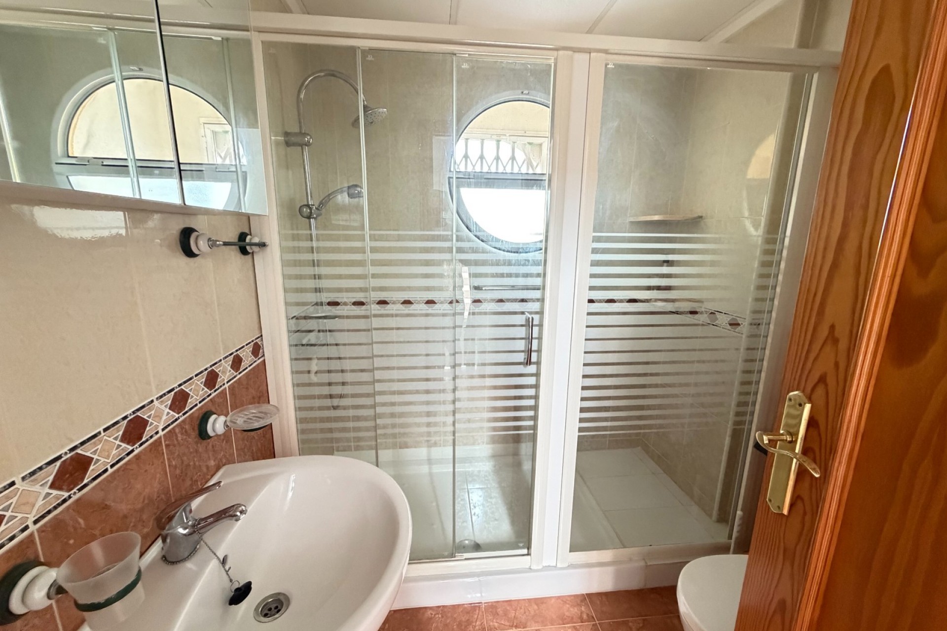 Resale - Townhouse -
Torremendo