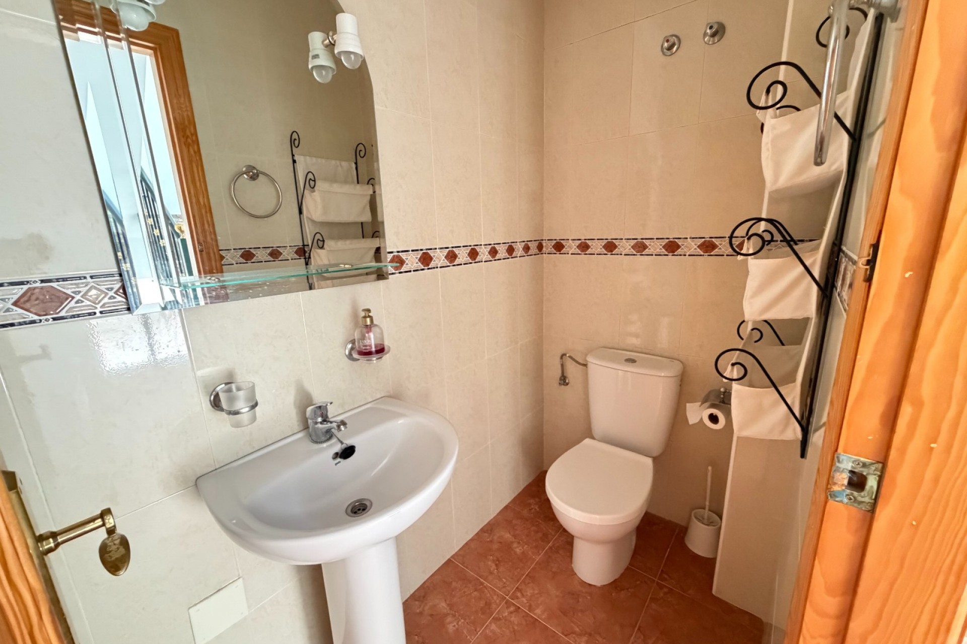 Resale - Townhouse -
Torremendo