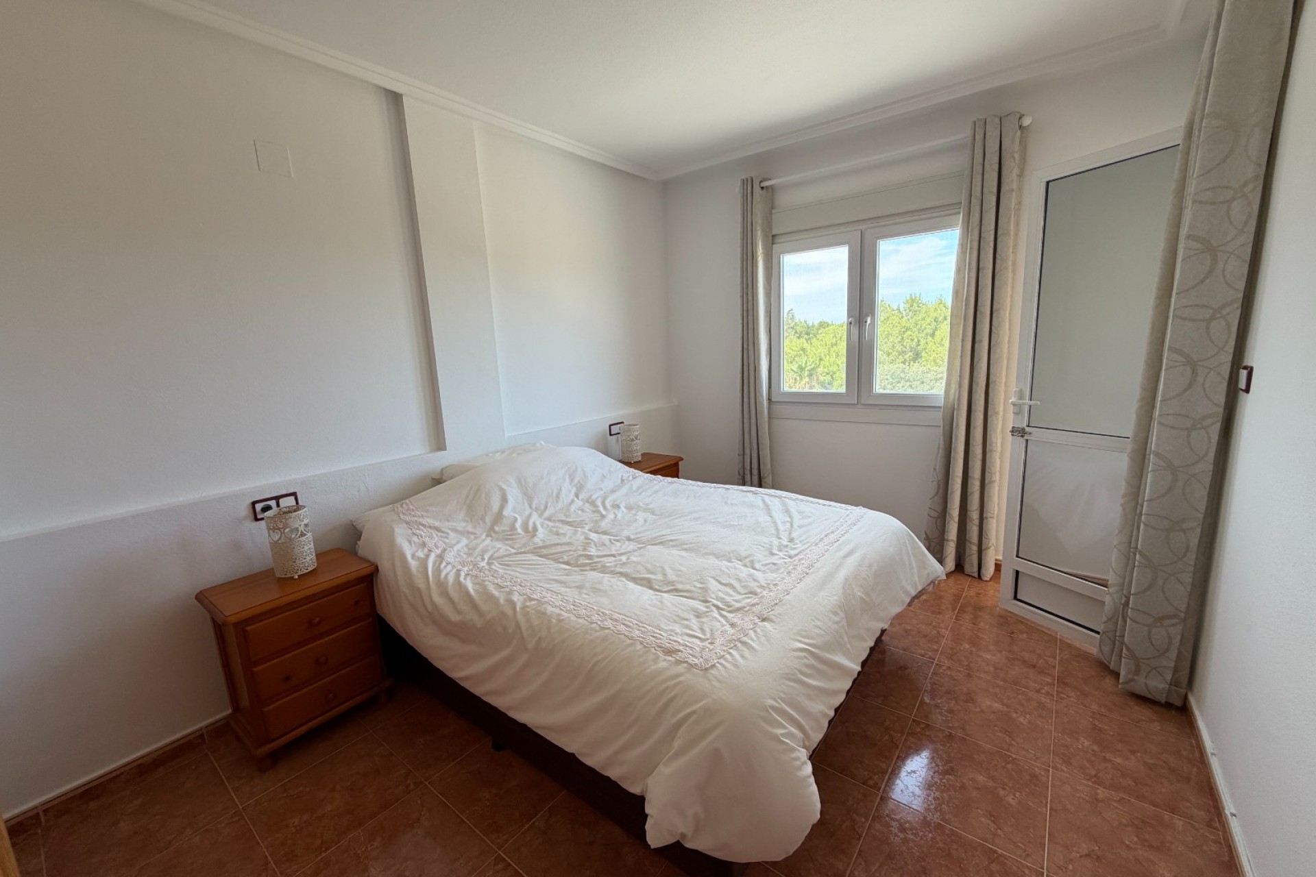 Resale - Townhouse -
Torremendo