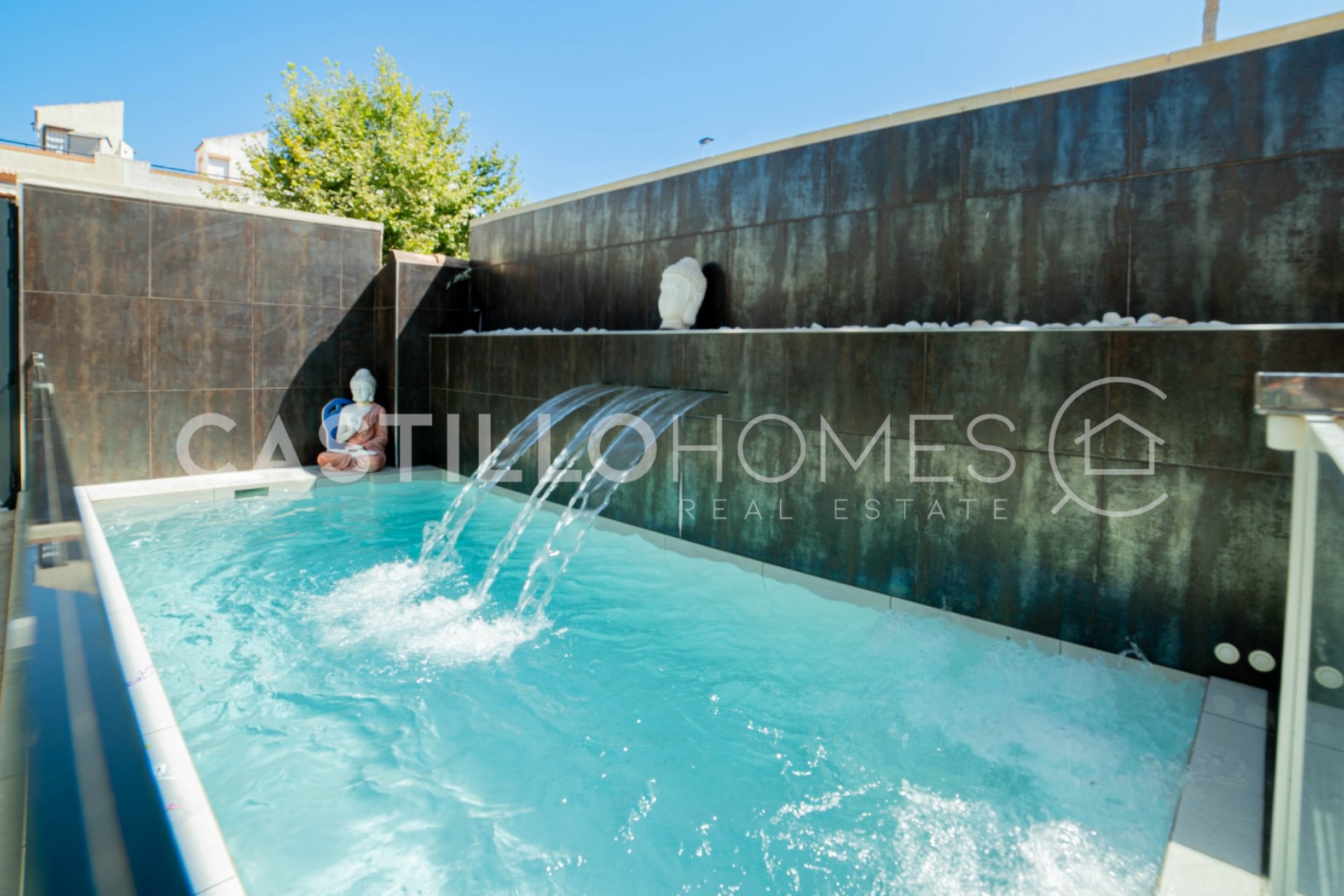Resale - Townhouse -
Torrevieja - Aguas Nuevas