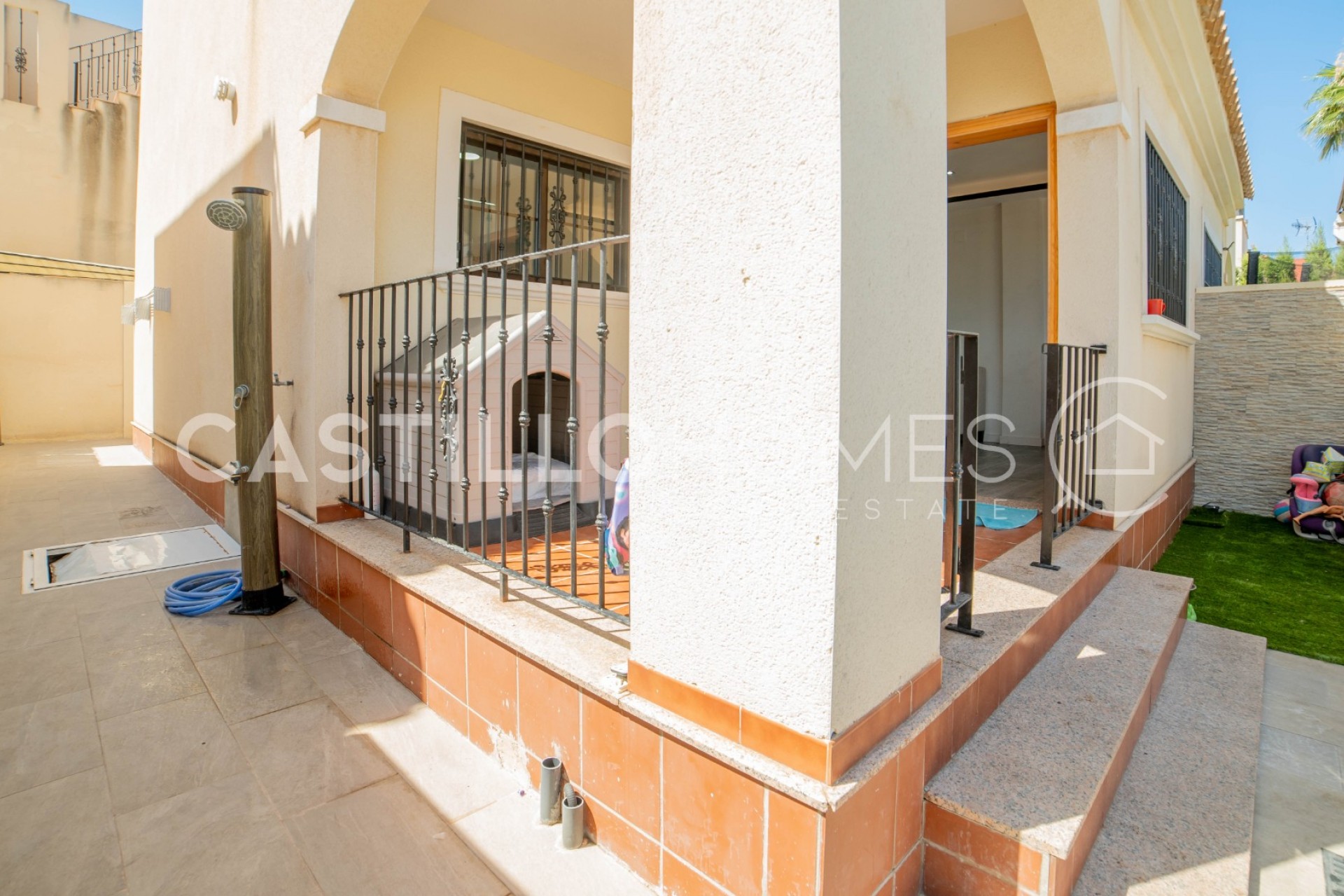 Resale - Townhouse -
Torrevieja - Aguas Nuevas