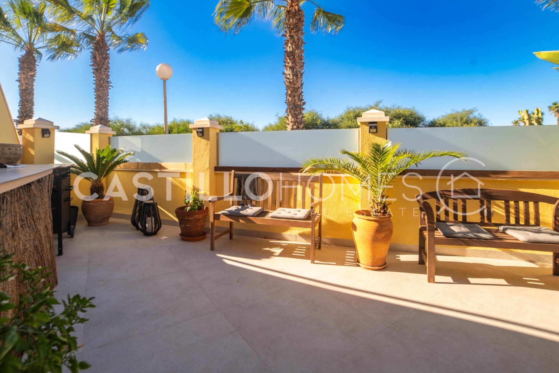 Resale - Townhouse -
Torrevieja - La veleta