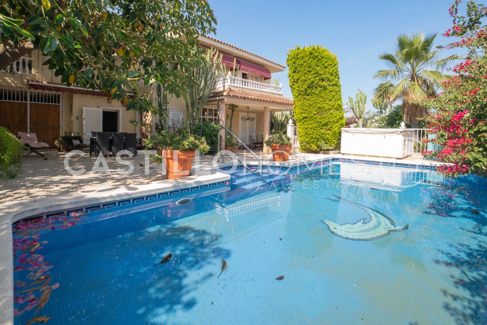 Resale - Townhouse -
Torrevieja - La veleta
