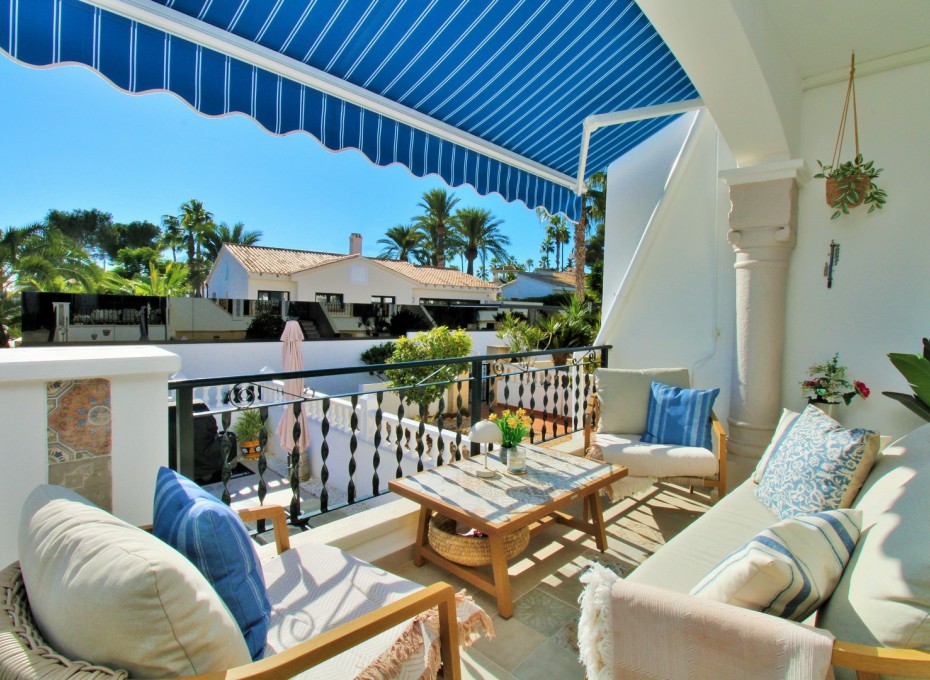 Resale - Townhouse -
Villamartin - Las Violetas