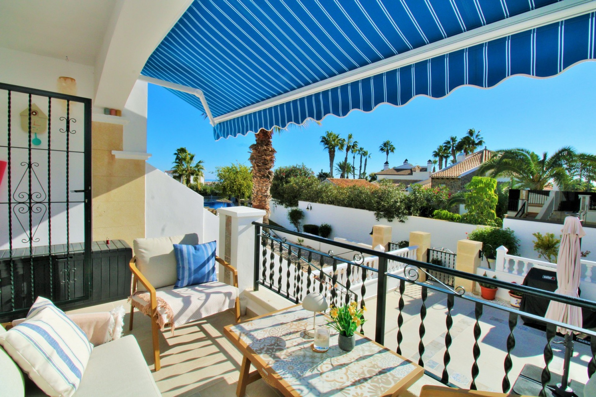 Resale - Townhouse -
Villamartin - Las Violetas