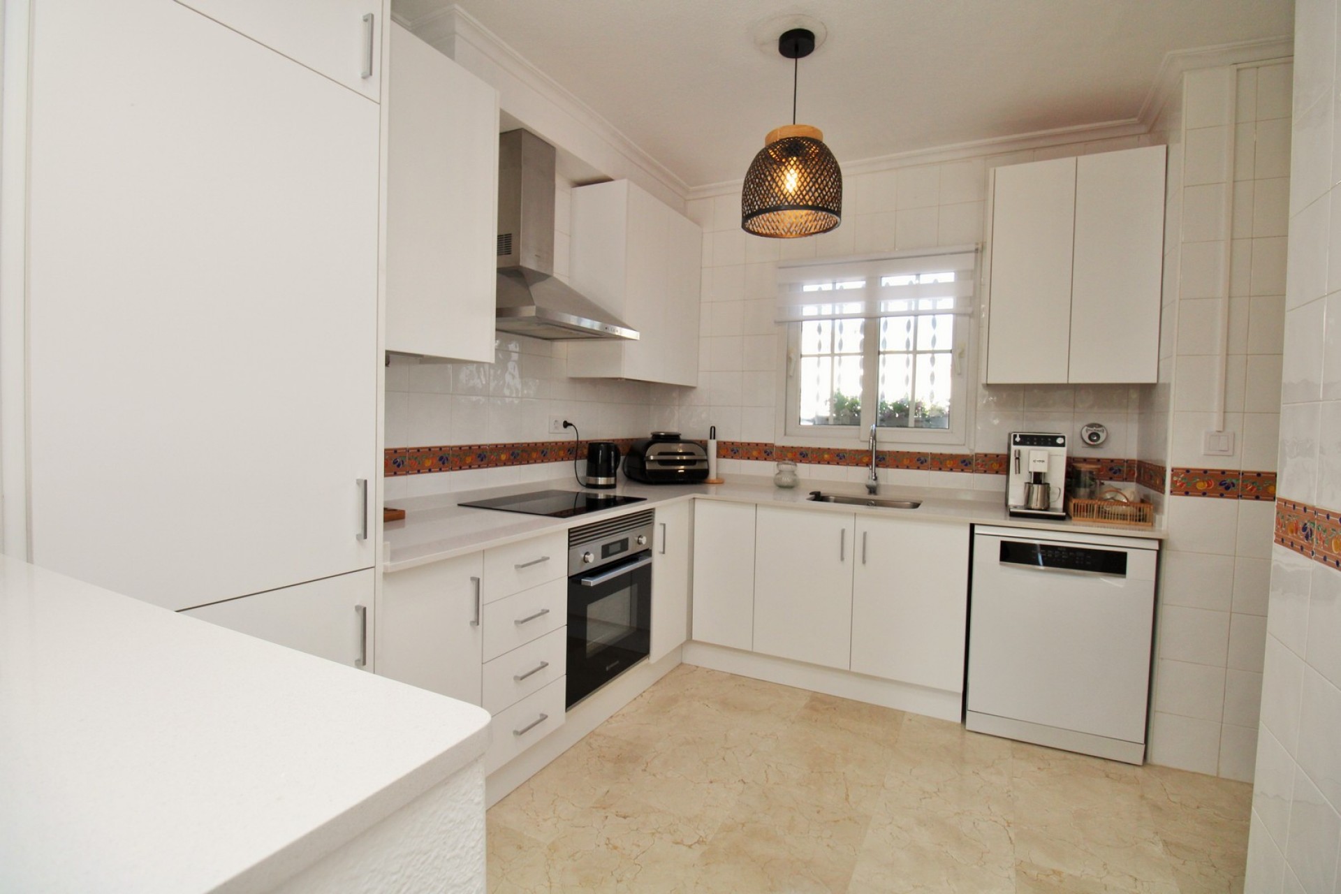 Resale - Townhouse -
Villamartin - Las Violetas