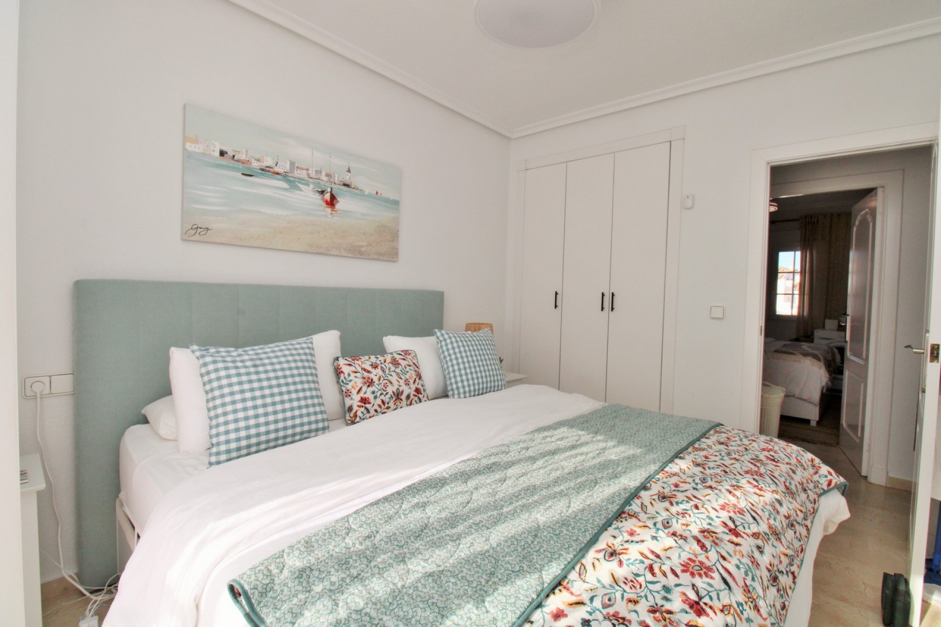 Resale - Townhouse -
Villamartin - Las Violetas