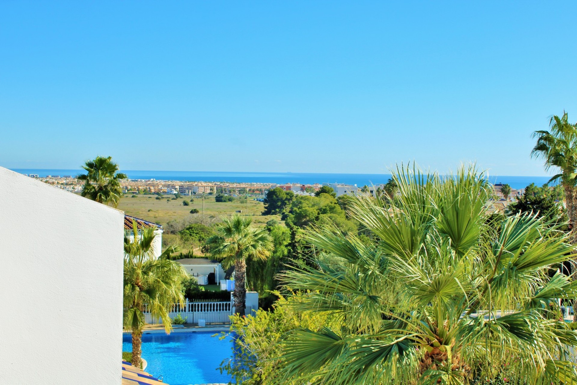 Resale - Townhouse -
Villamartin - Las Violetas