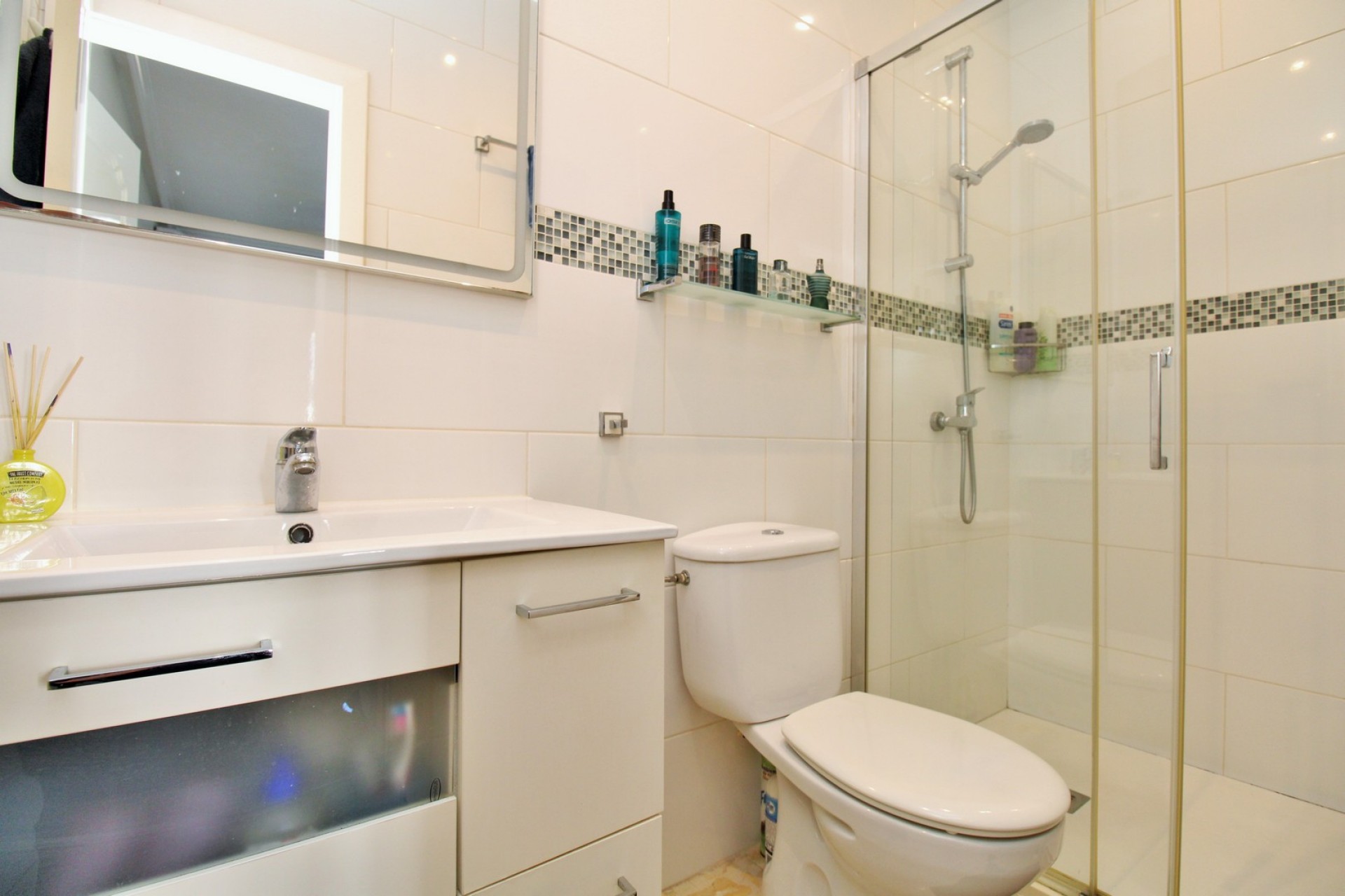 Resale - Townhouse -
Villamartin - PAU 8