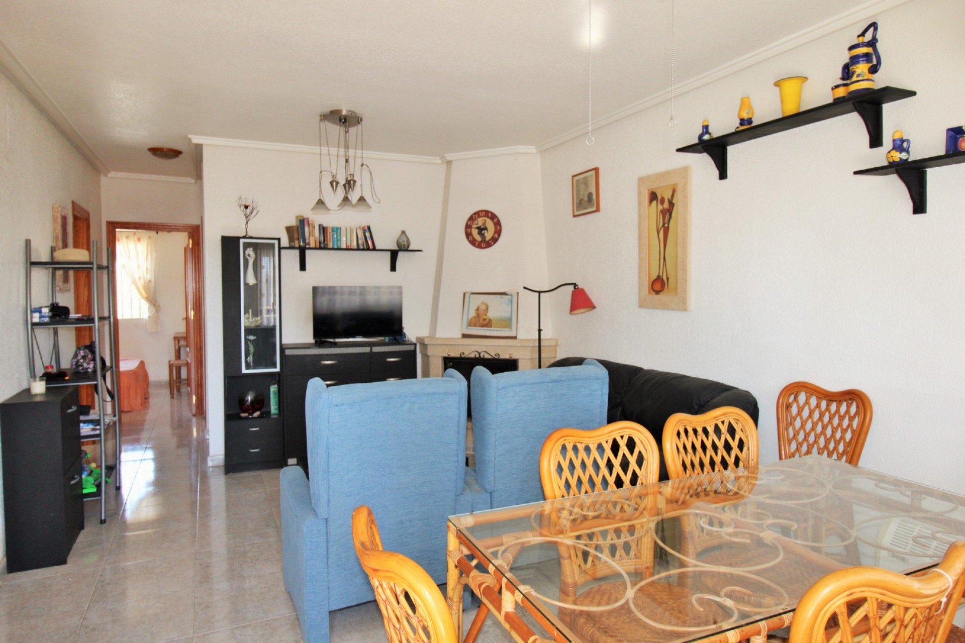 Resale - Townhouse -
Villamartin