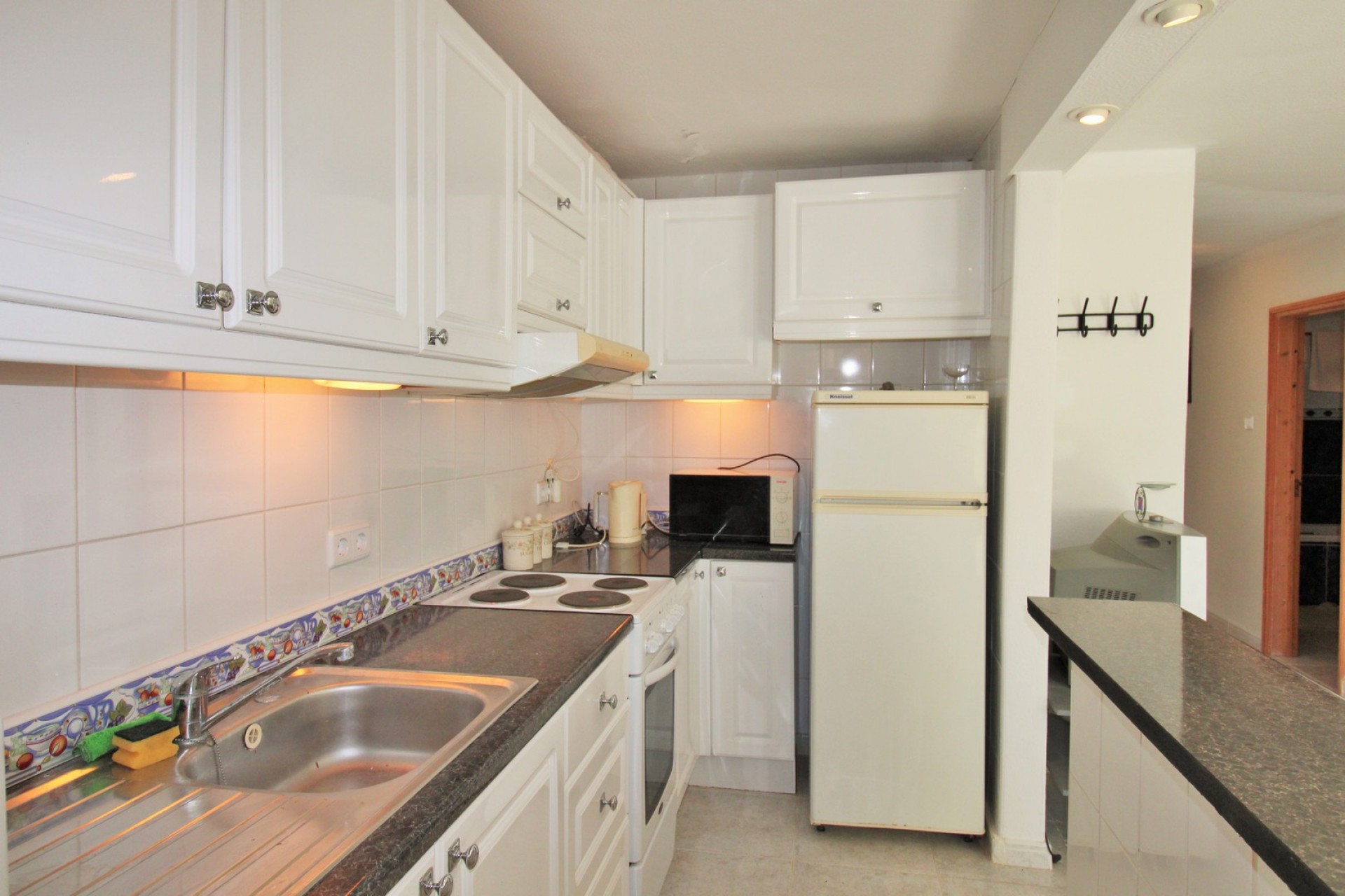 Resale - Townhouse -
Villamartin