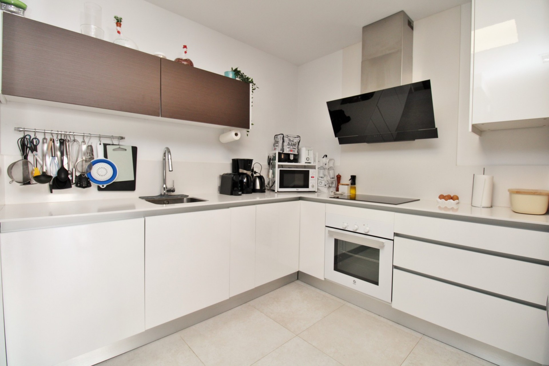 Resale - Townhouse -
Villamartin