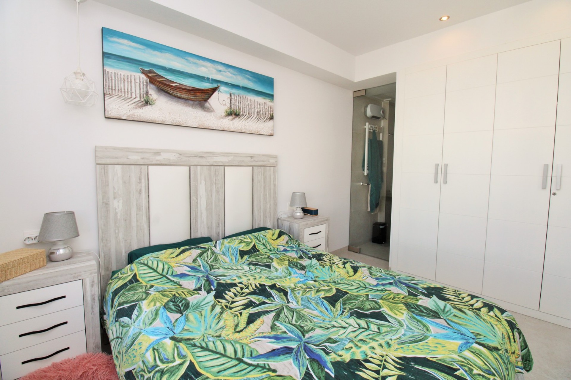 Resale - Townhouse -
Villamartin