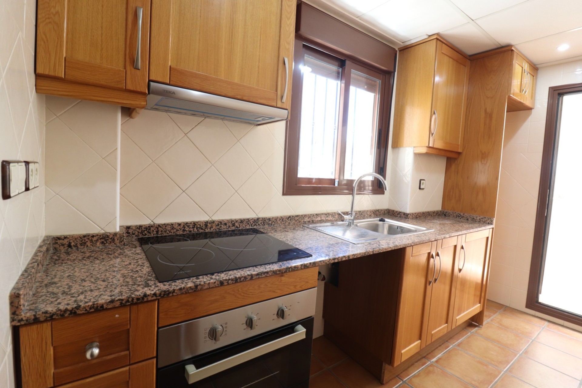 Resale - Villa -
Algorfa - La finca Golf
