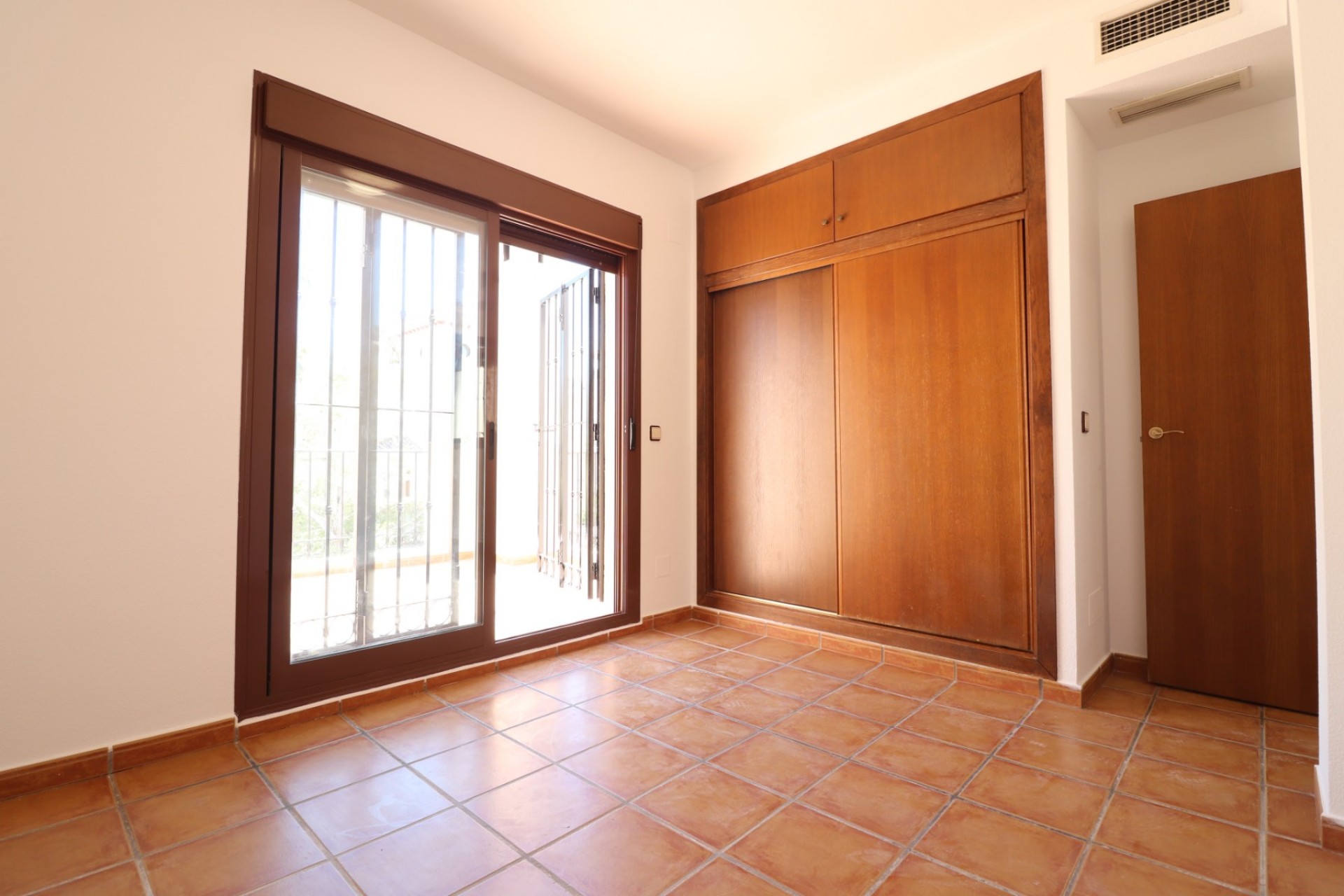 Resale - Villa -
Algorfa - La finca Golf