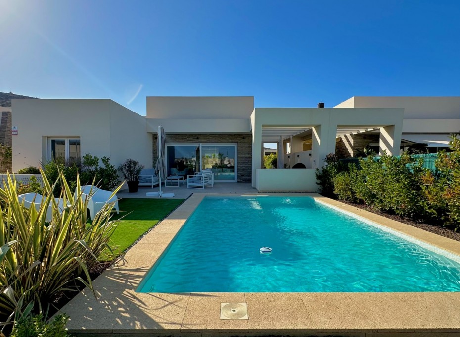 Resale - Villa -
Algorfa - La finca Golf