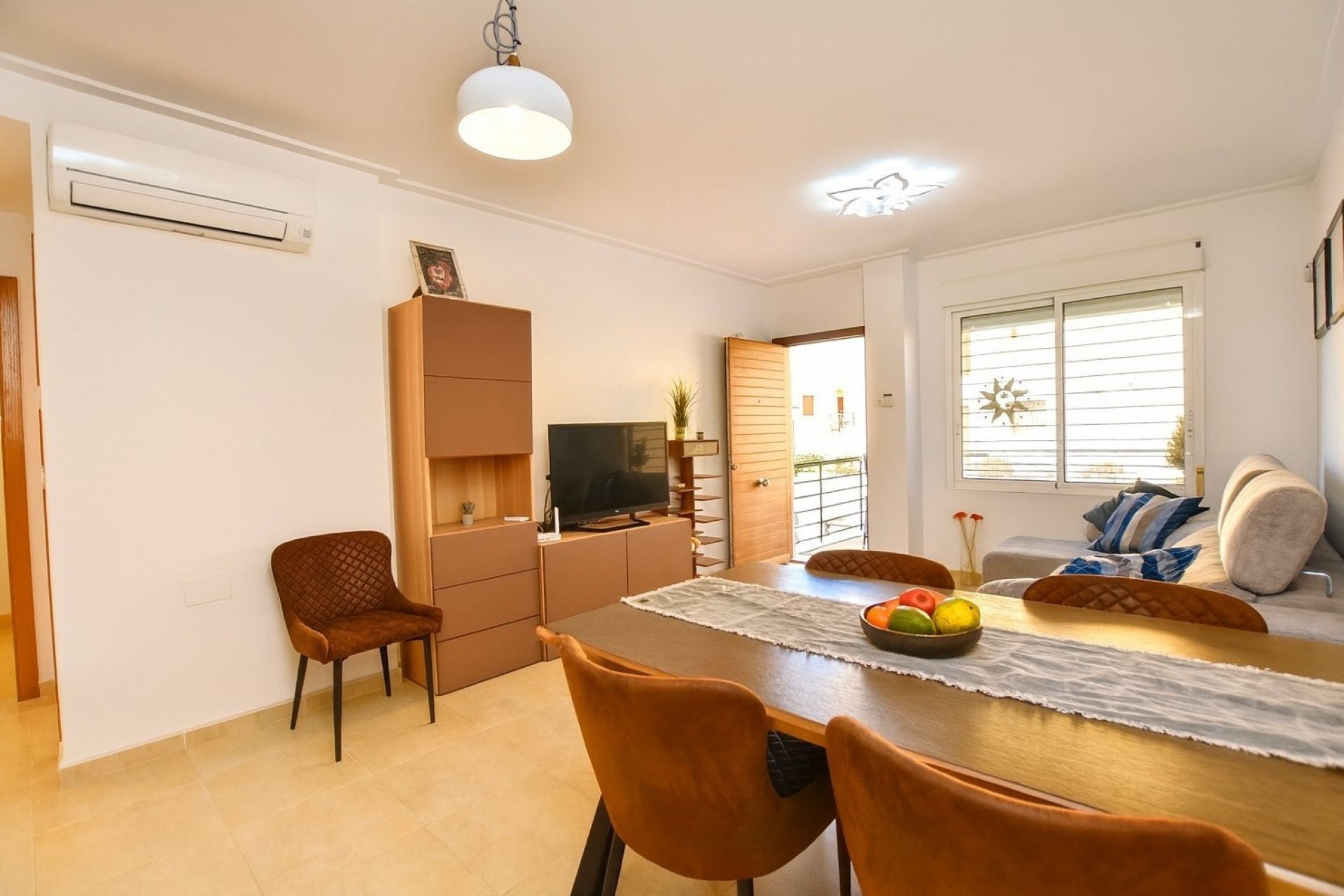 Resale - Villa -
Algorfa - La finca Golf