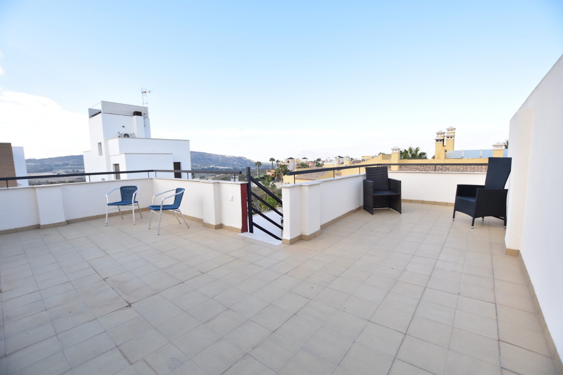 Resale - Villa -
Algorfa - La finca Golf