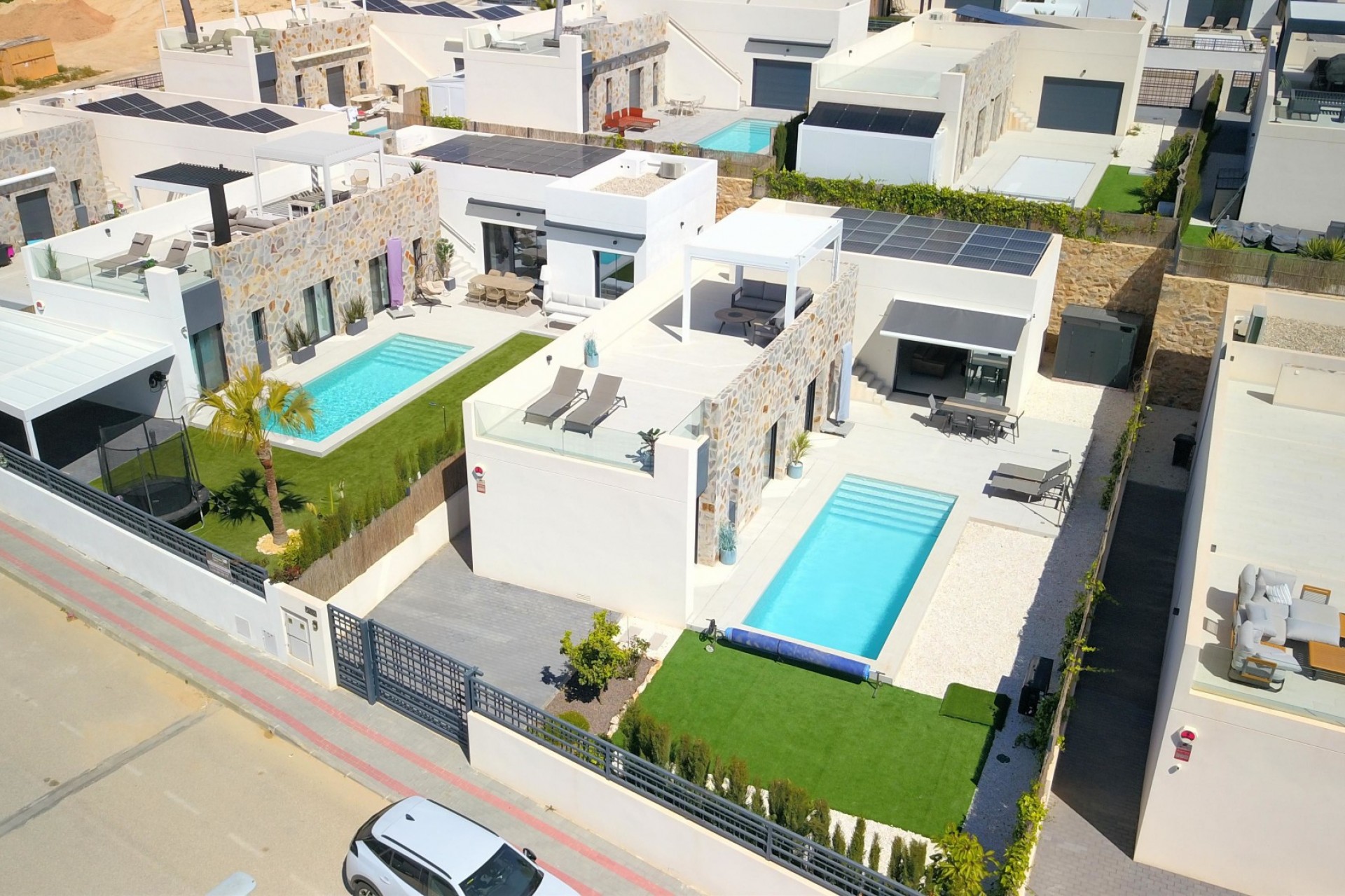 Resale - Villa -
Algorfa - La finca Golf