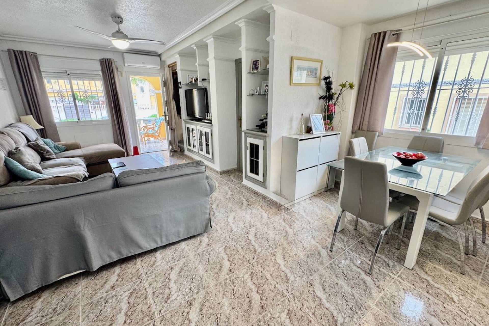 Resale - Villa -
Algorfa - Lo Crispin