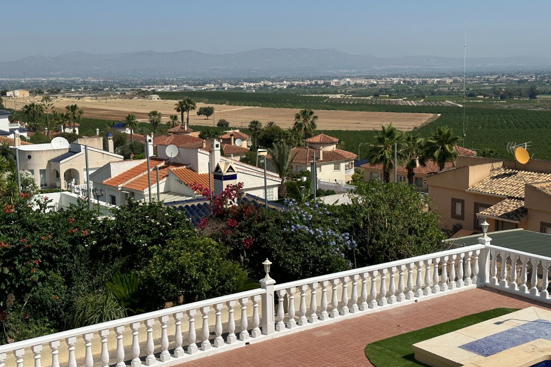 Resale - Villa -
Algorfa - Lomas de Juliana