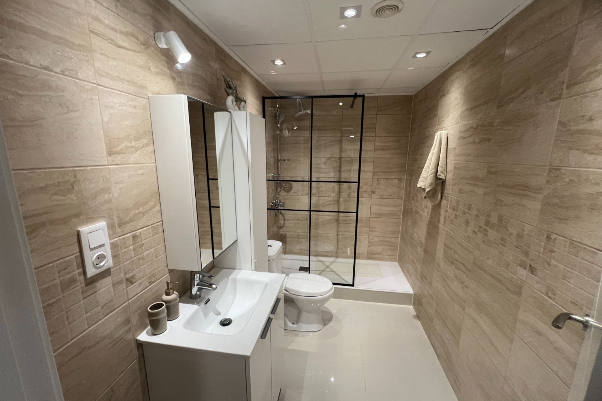 Resale - Villa -
Algorfa