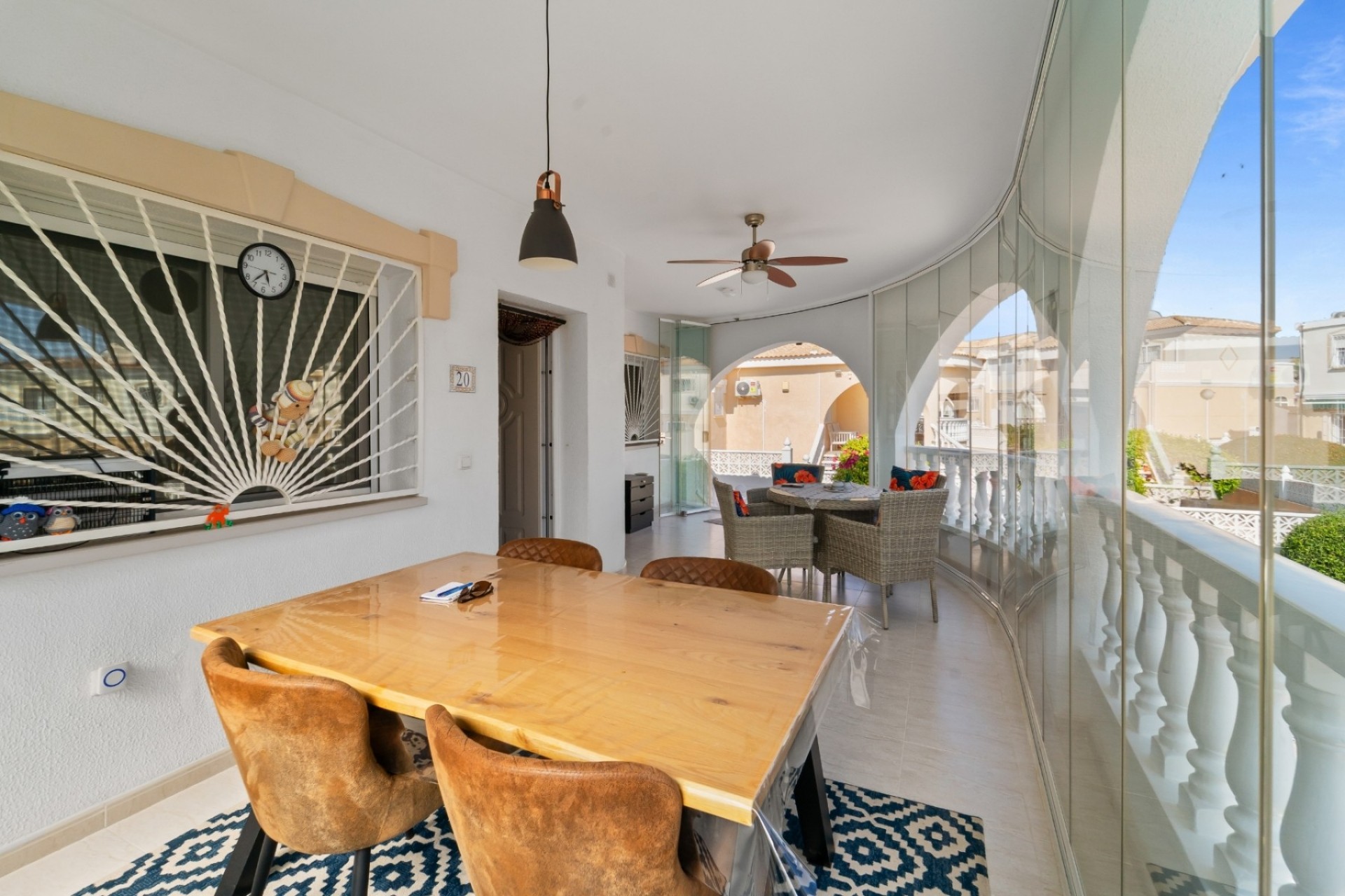 Resale - Villa -
Benijofar - Monte Azul