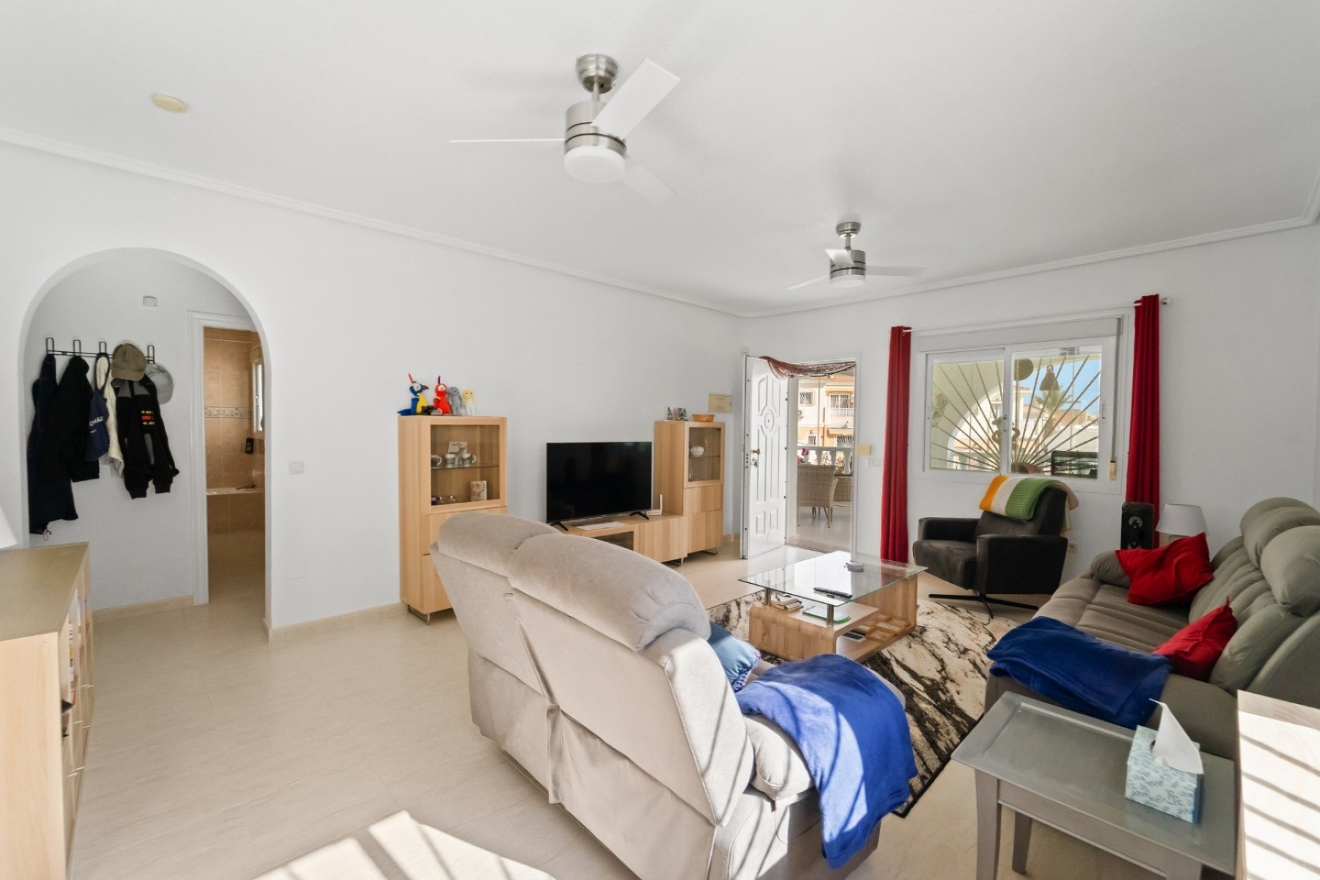 Resale - Villa -
Benijofar - Monte Azul