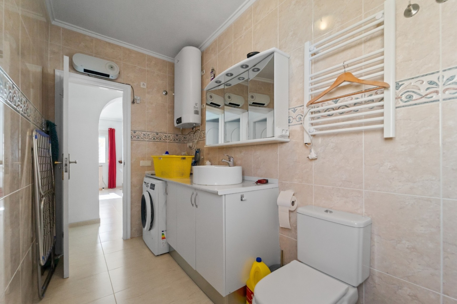 Resale - Villa -
Benijofar - Monte Azul