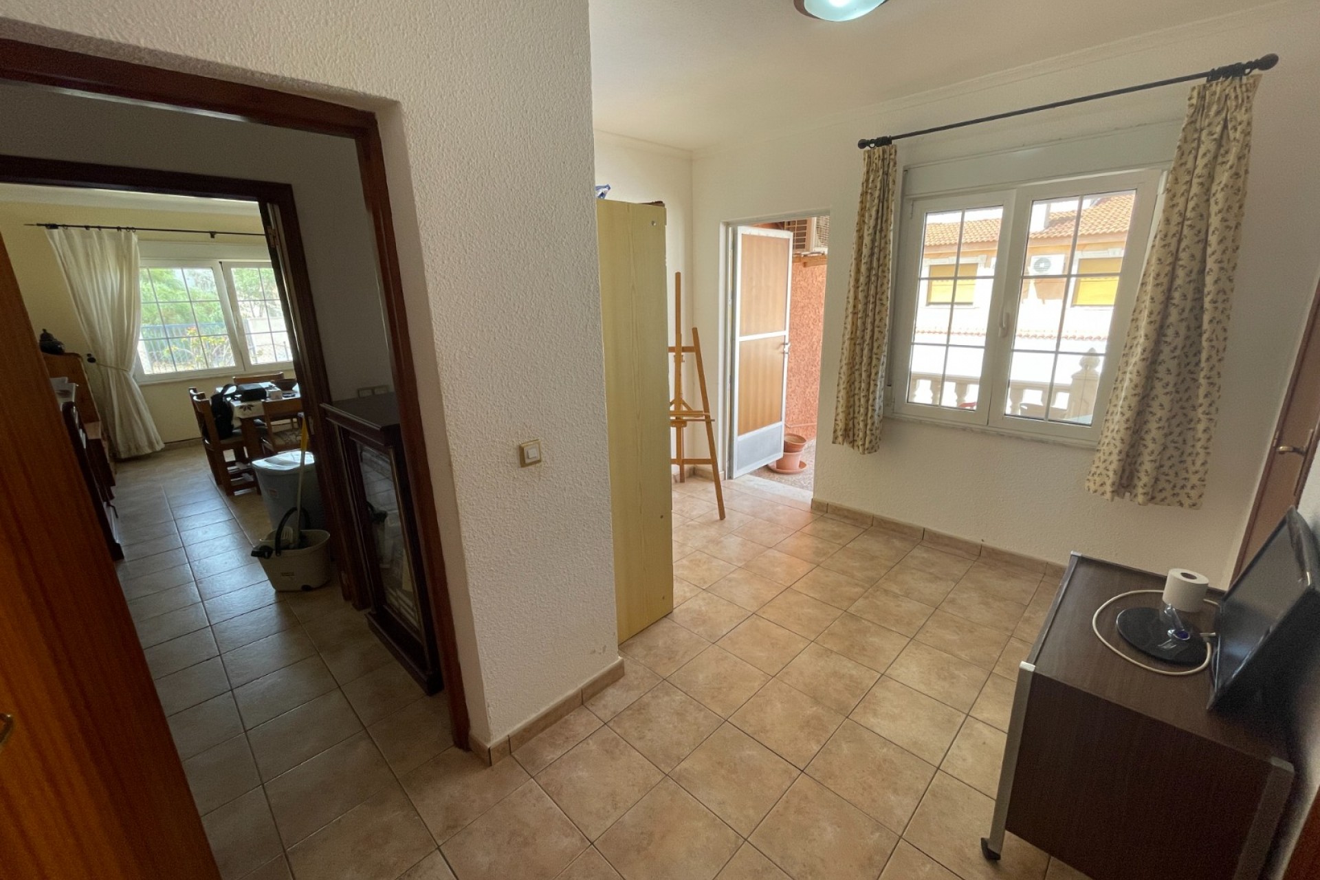 Resale - Villa -
Benijofar - Pueblo