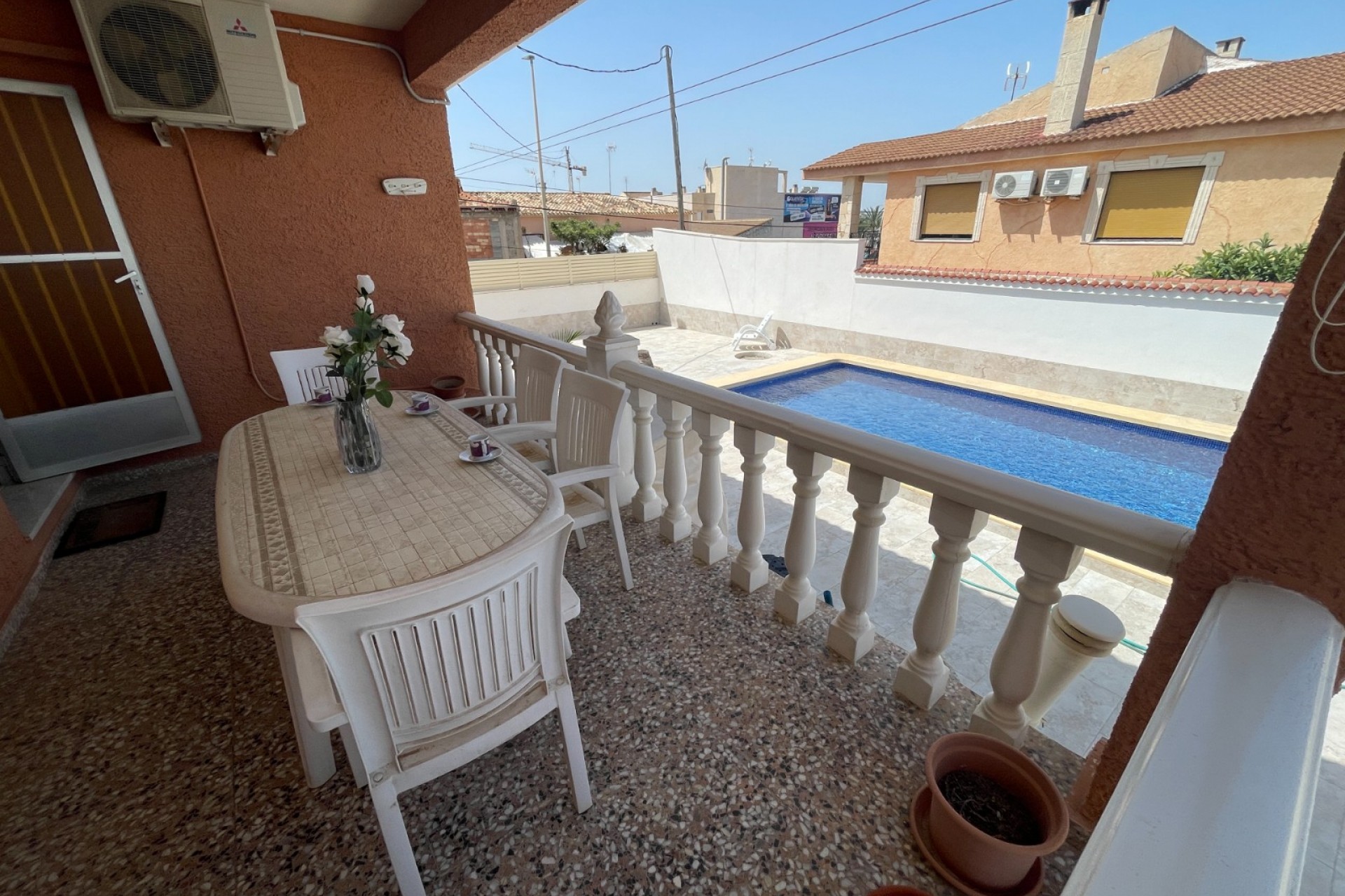 Resale - Villa -
Benijofar - Pueblo