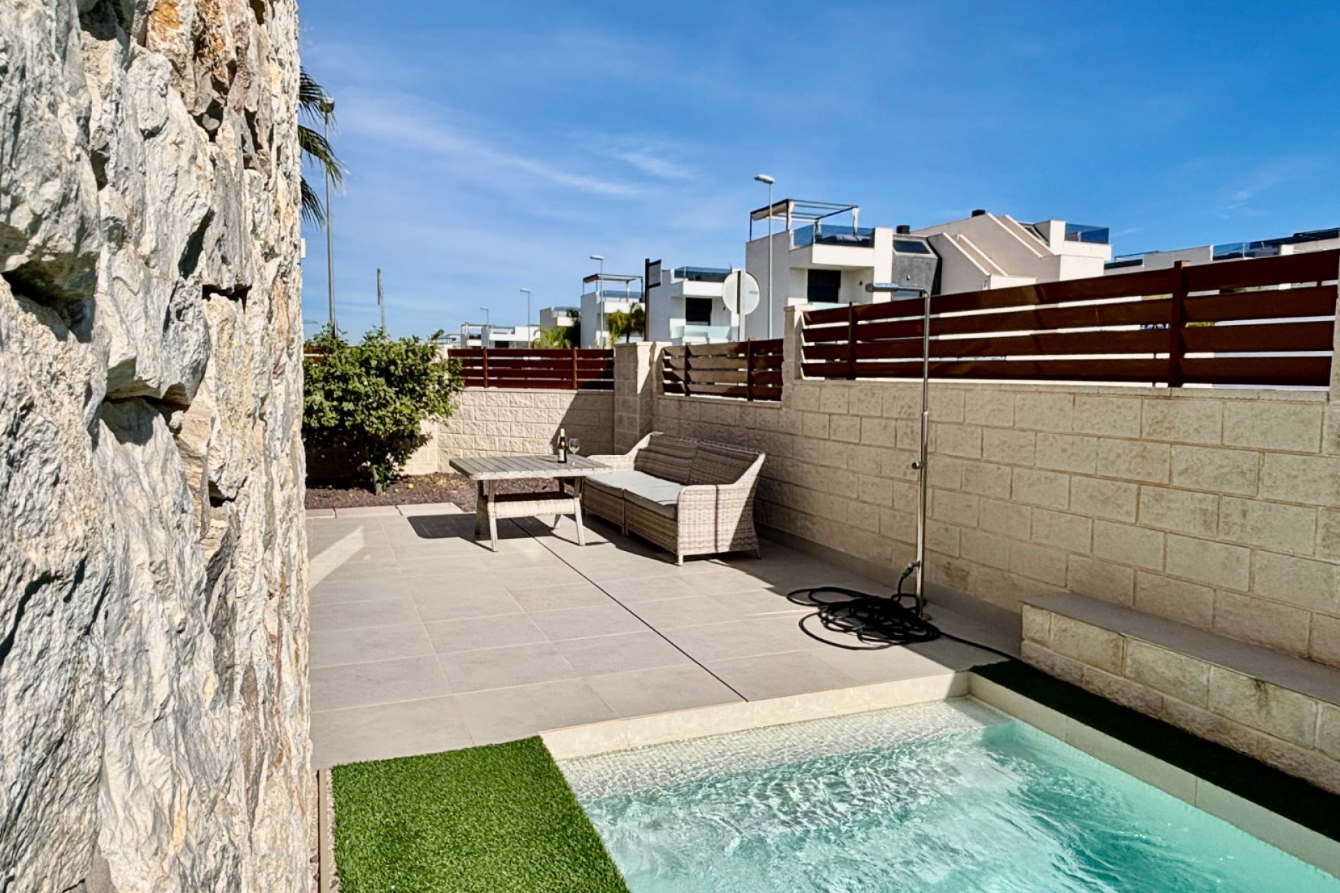 Resale - Villa -
Benijofar