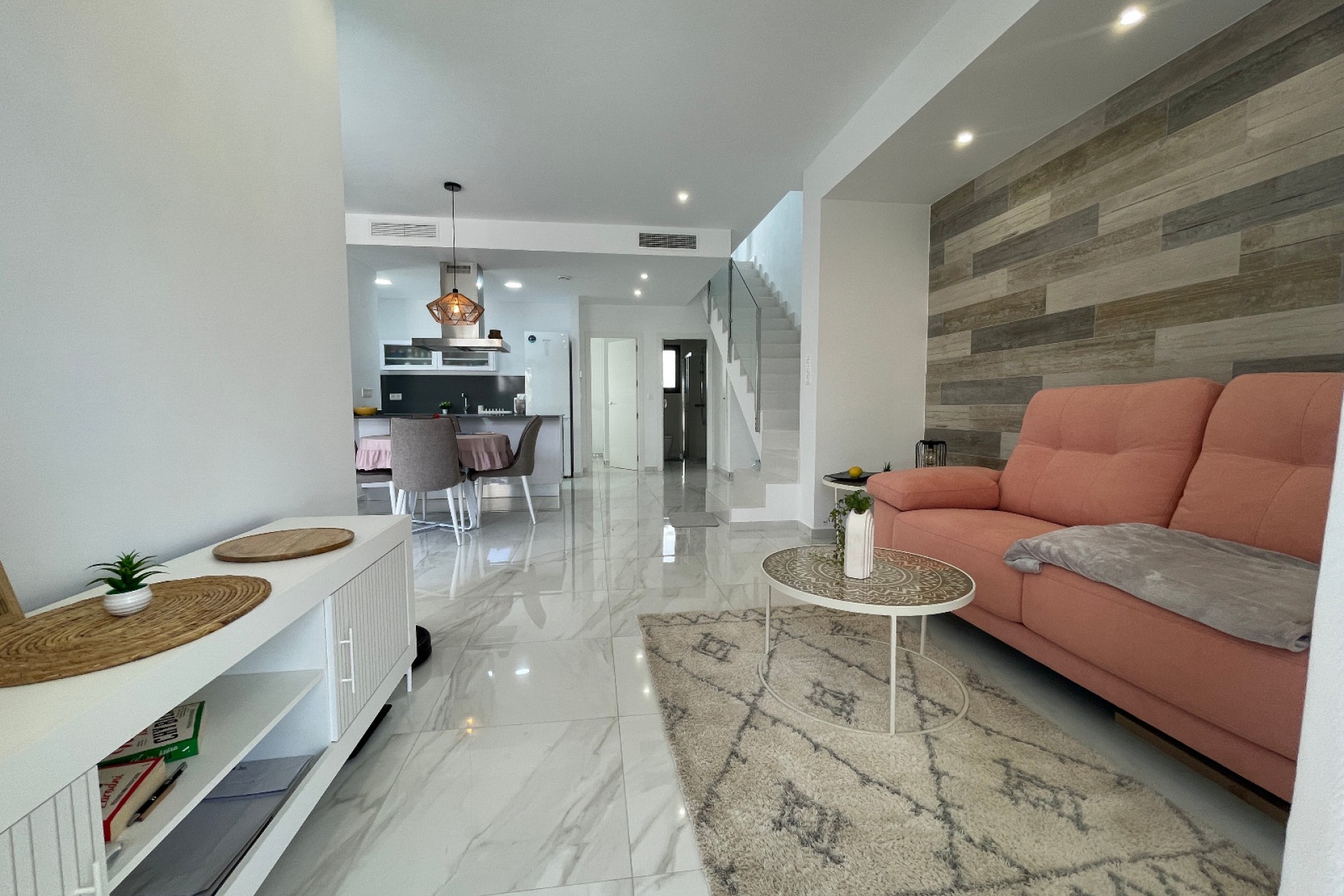 Resale - Villa -
Benijofar