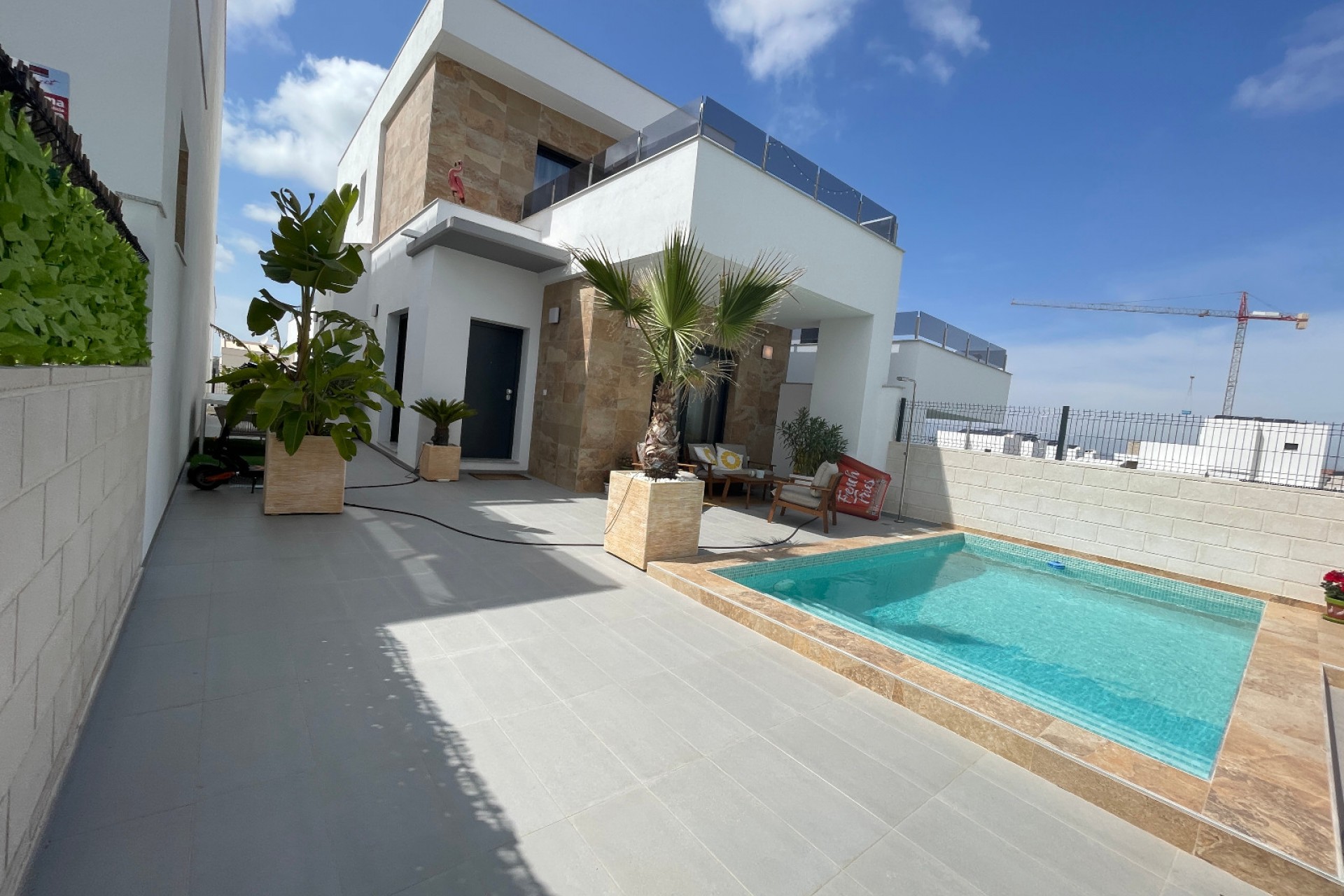 Resale - Villa -
Benijofar