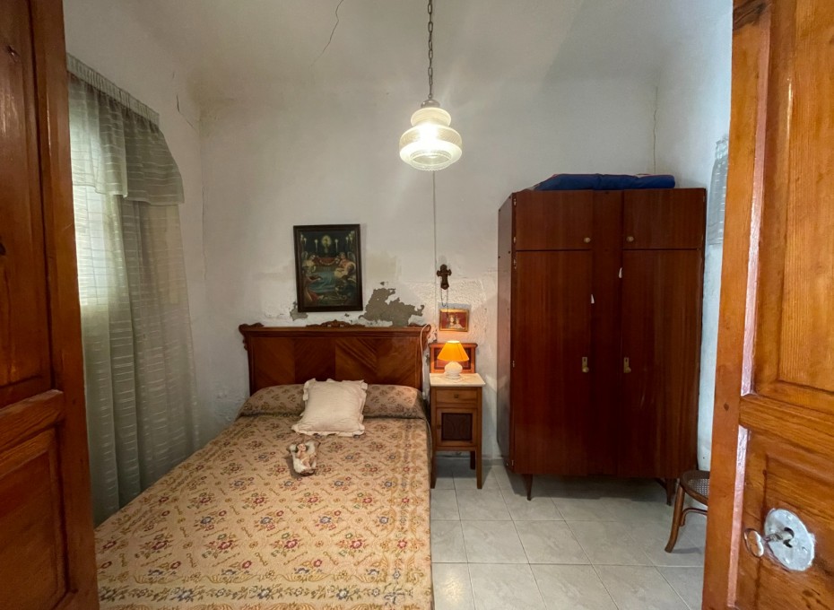 Resale - Villa -
Benijofar