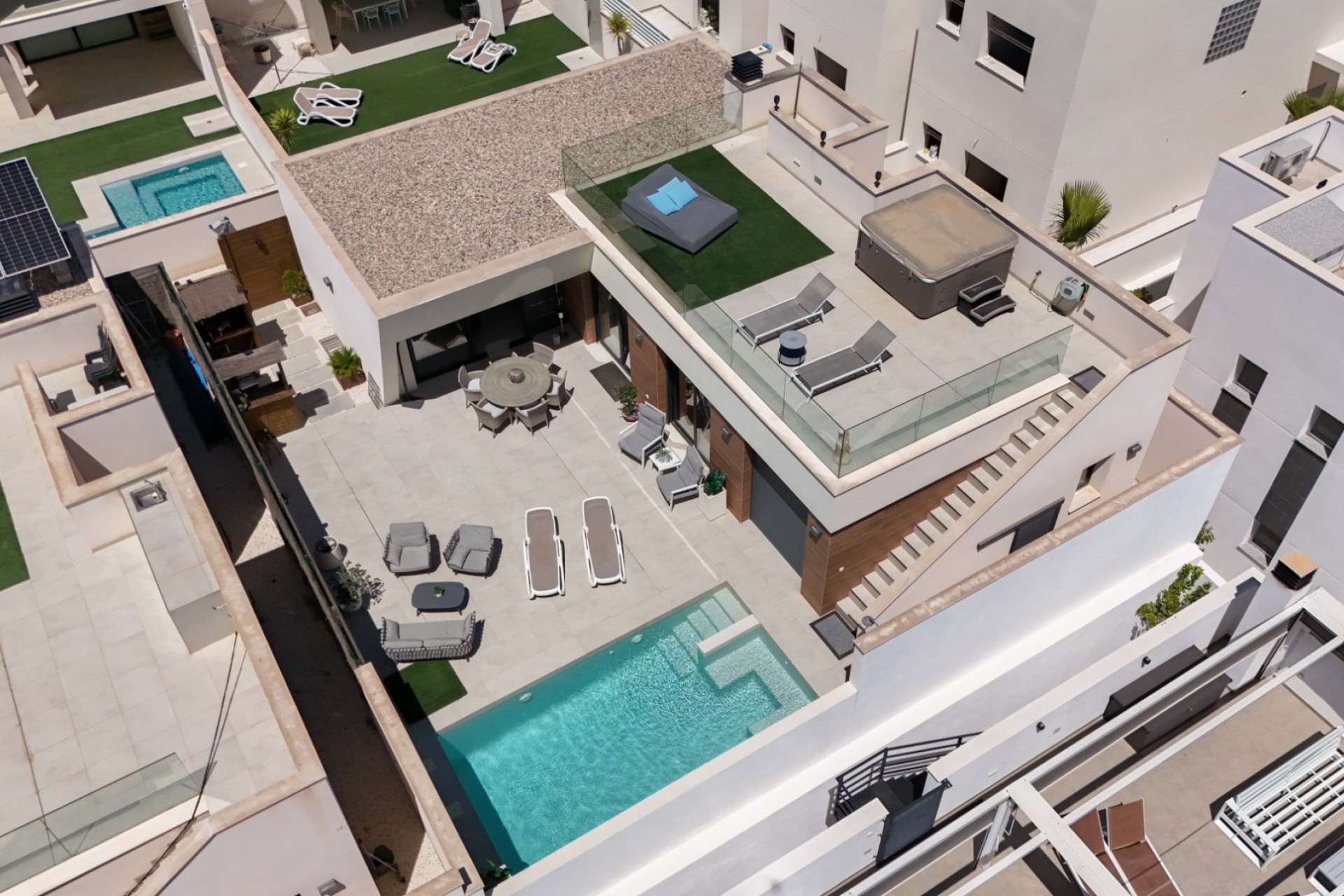 Resale - Villa -
Benijofar
