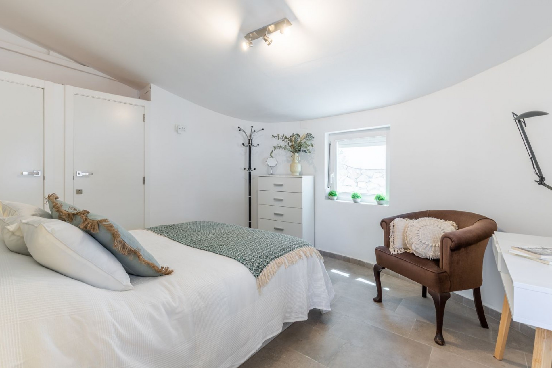 Resale - Villa -
Benissa - Baladrar